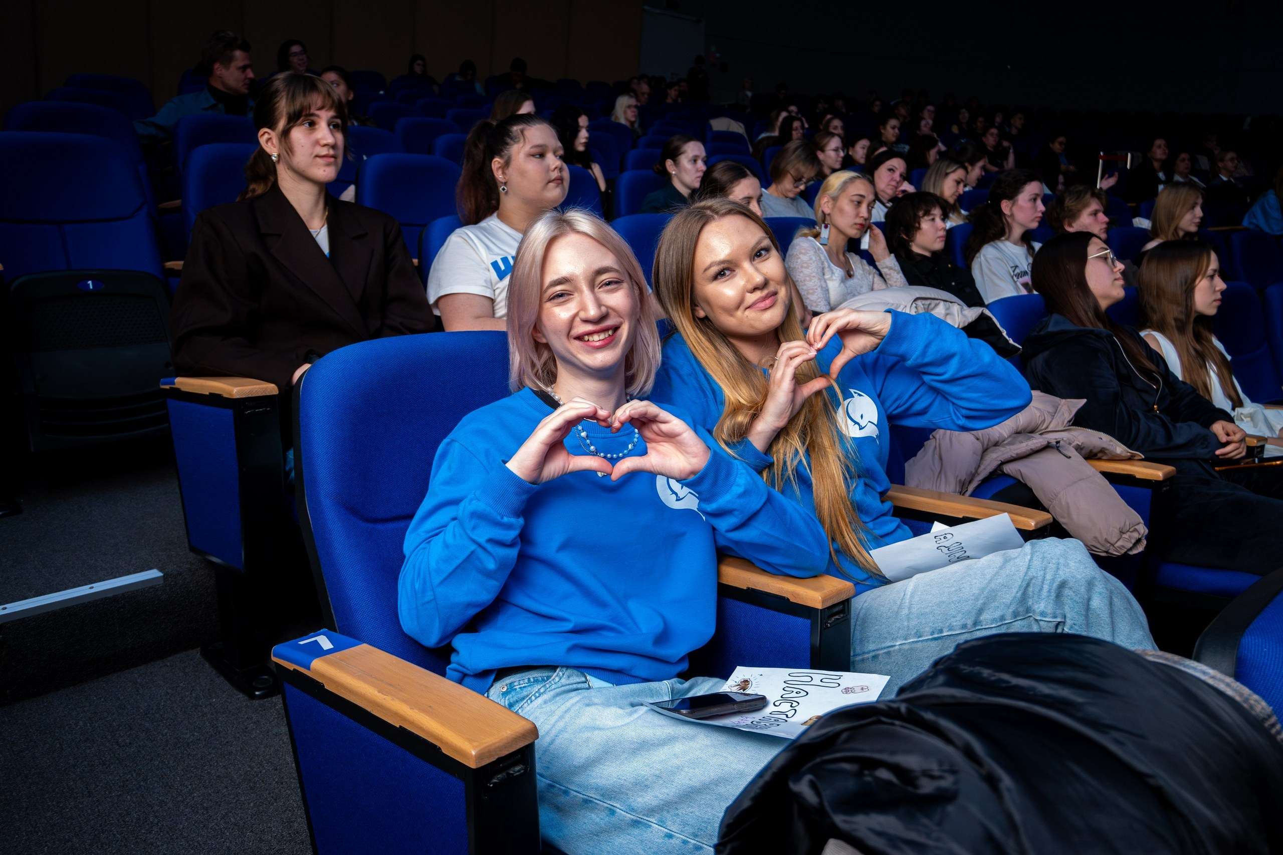 Посвящение в первокурсники ШП 2025. Репортажный и портретный фотограф во Владивостоке Денис Седов