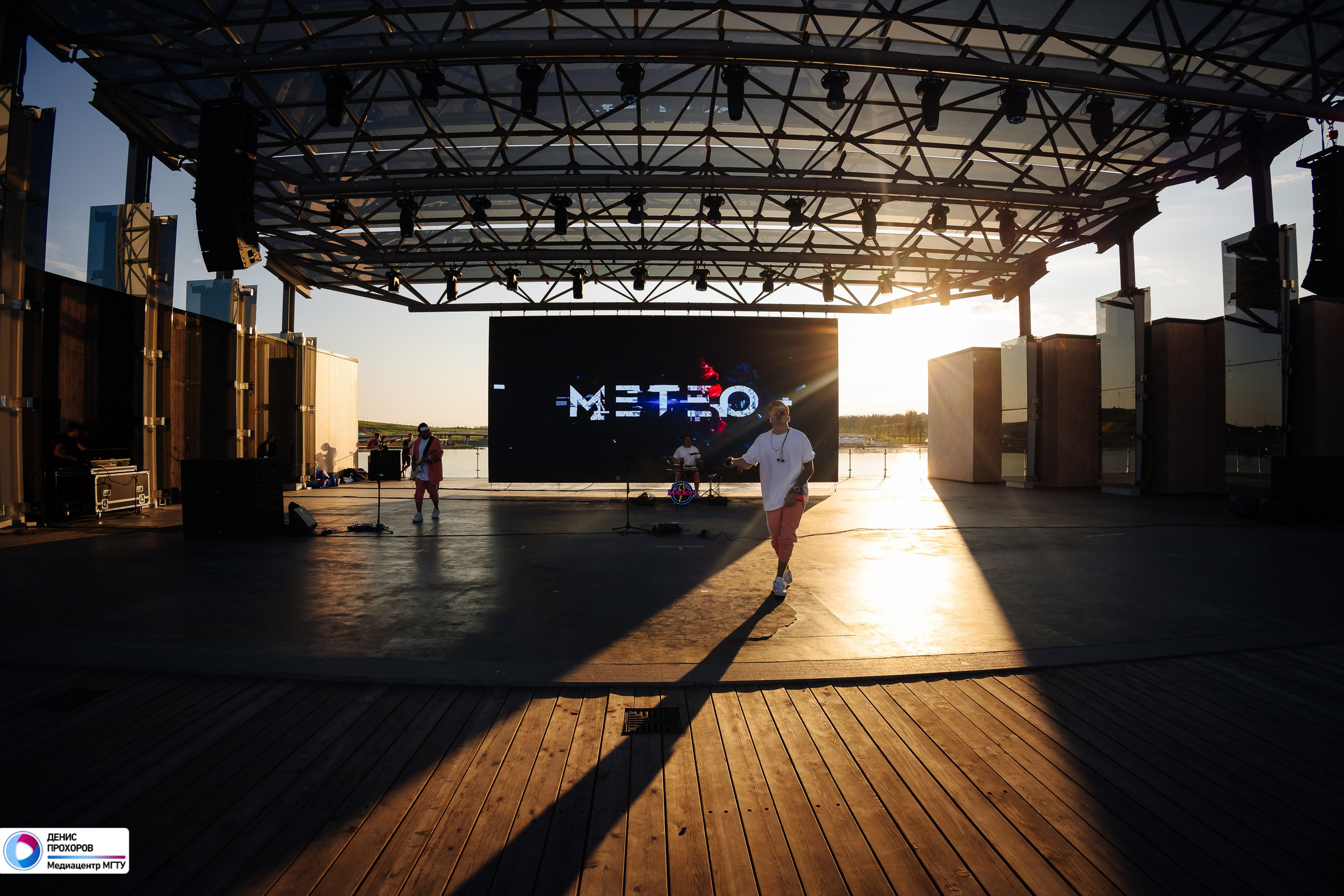 Выпускной МГТУ им. Г. И. Носова — 2024 // 17.07.2024. Денис Прохоров Фотограф в г. Магнитогорск