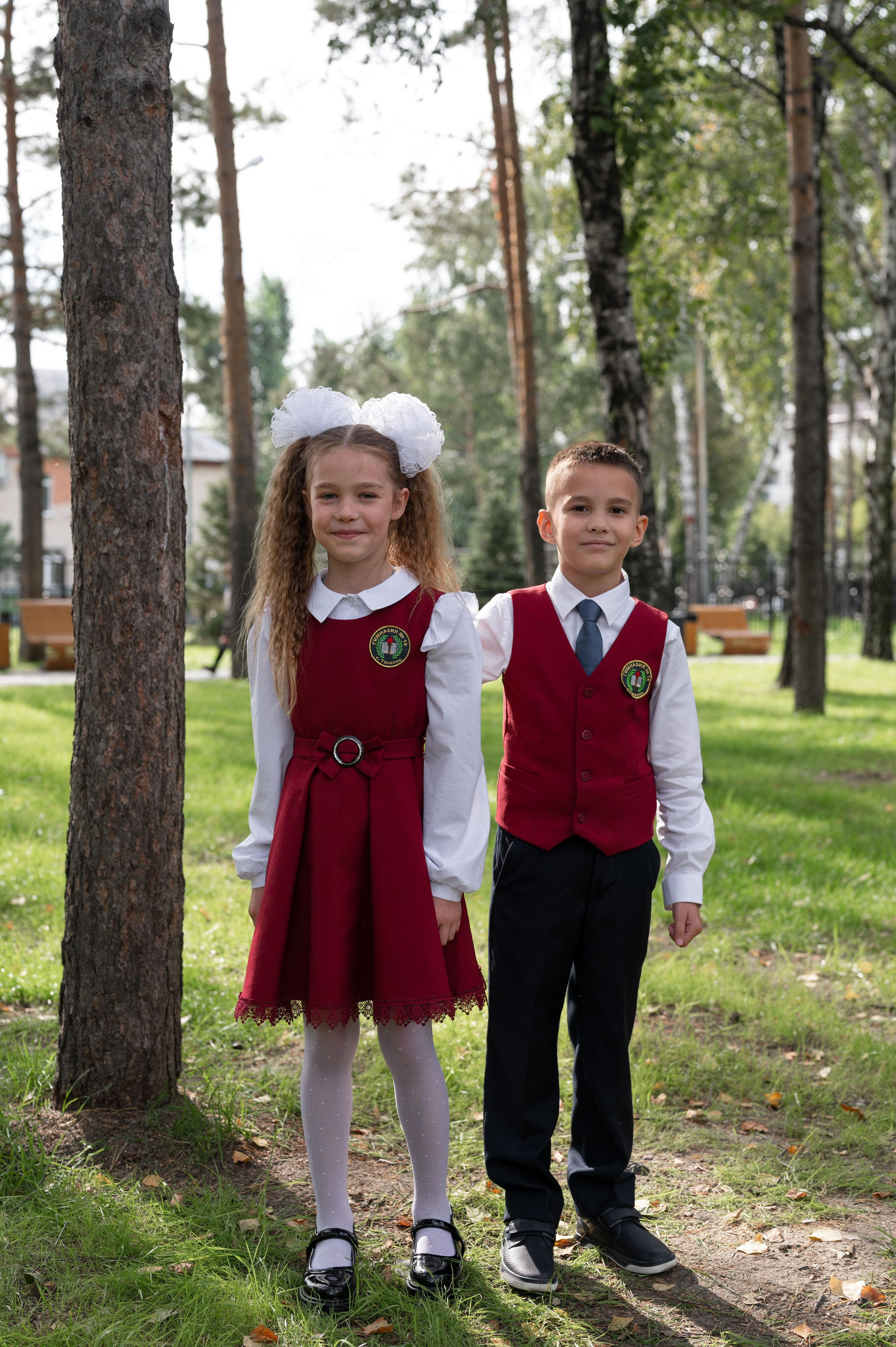 1 сентября 16 гимназия 2 класс (линейка + в классе+ на улице). Фотограф новорожденных, семейный детский в Тюмени Татьяна Морозова