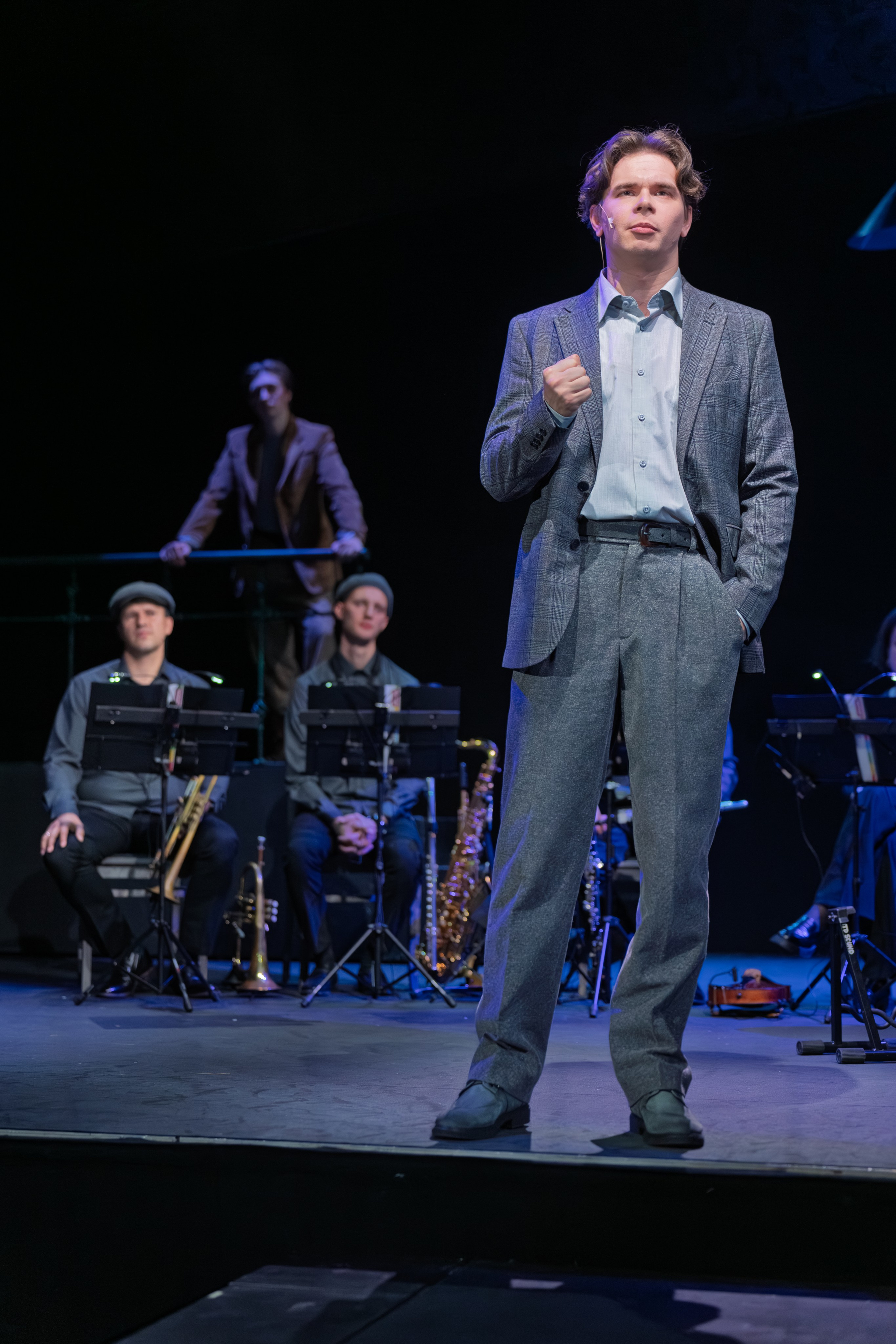 Театр Терезы Дуровой: Кто Есенин?. Сайт фотографа Сергея Абрамова