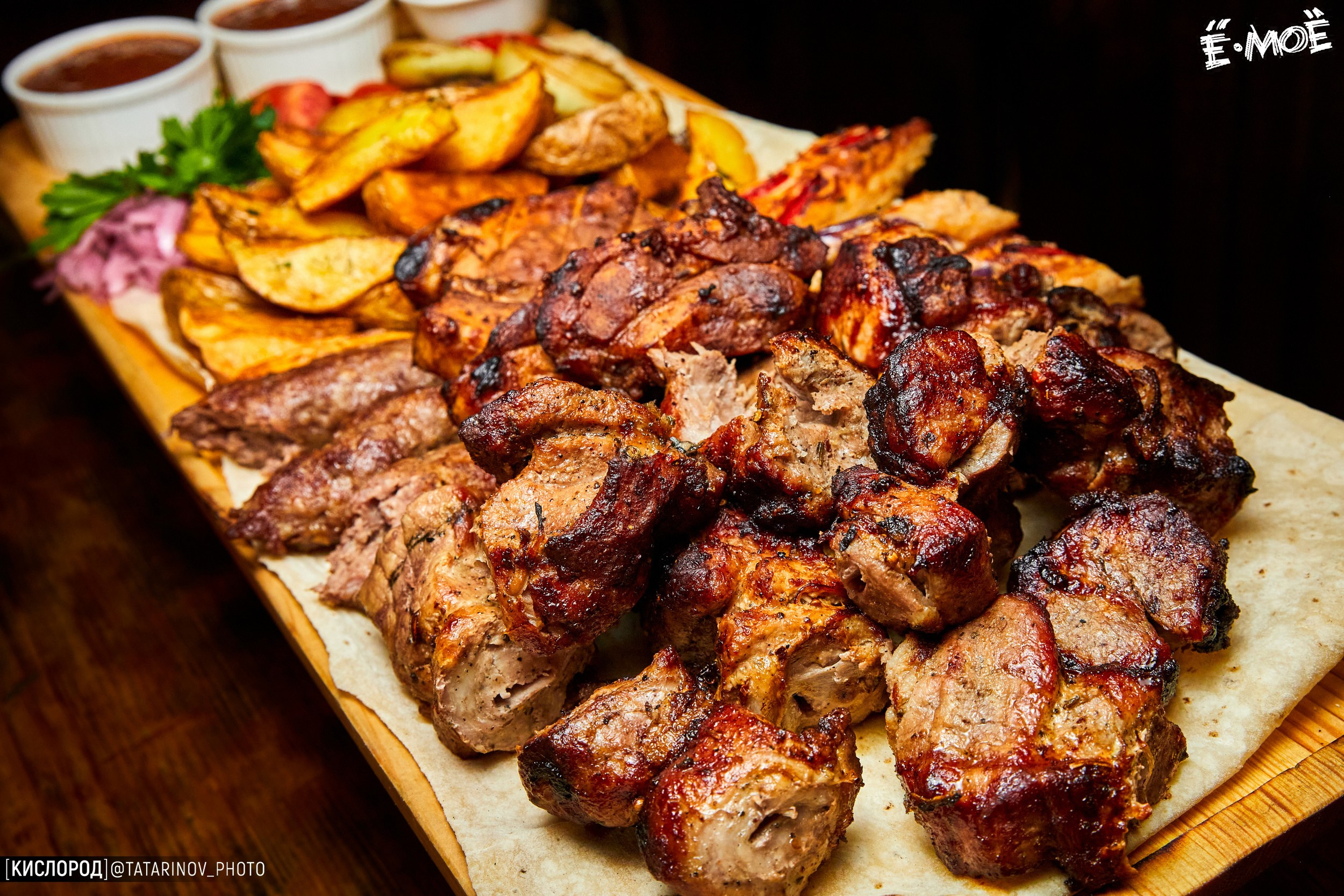 Профессиональная репортажная фотосъёмка еды и напитков. Фотограф Татаринов Андрей (Донецк / Макеевка)