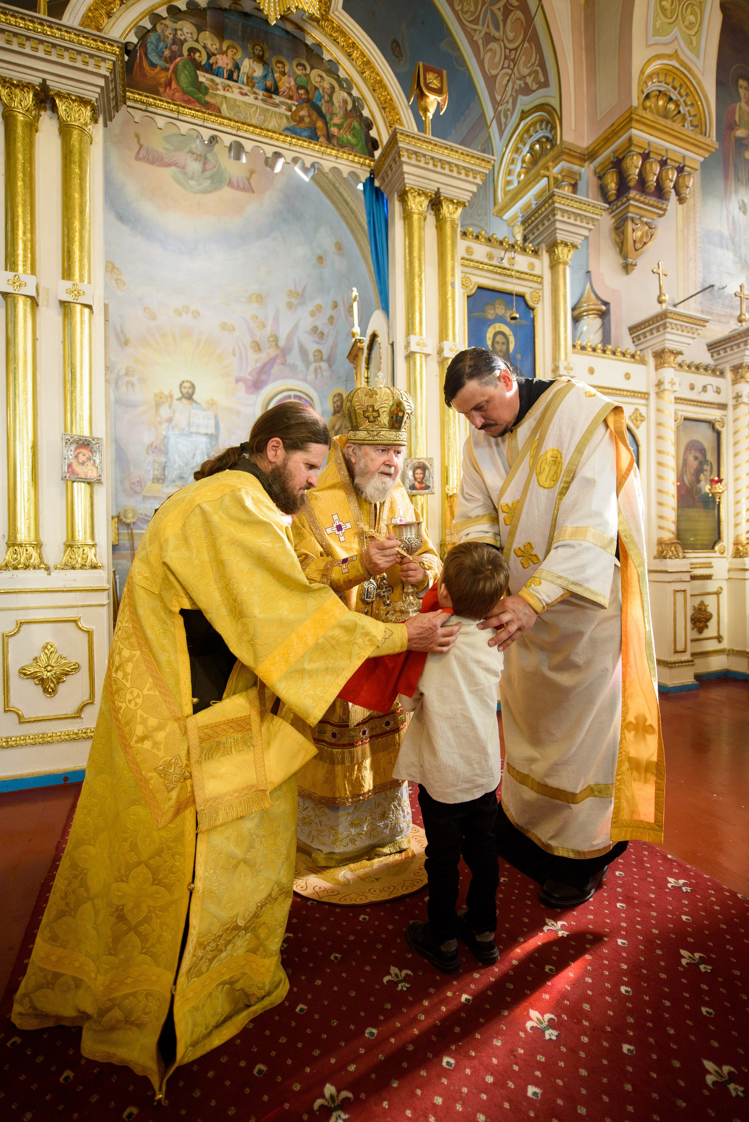 Воскресная литургия 29.10.2023. Семейный и свадебный фотограф в Феодосии и Коктебеле