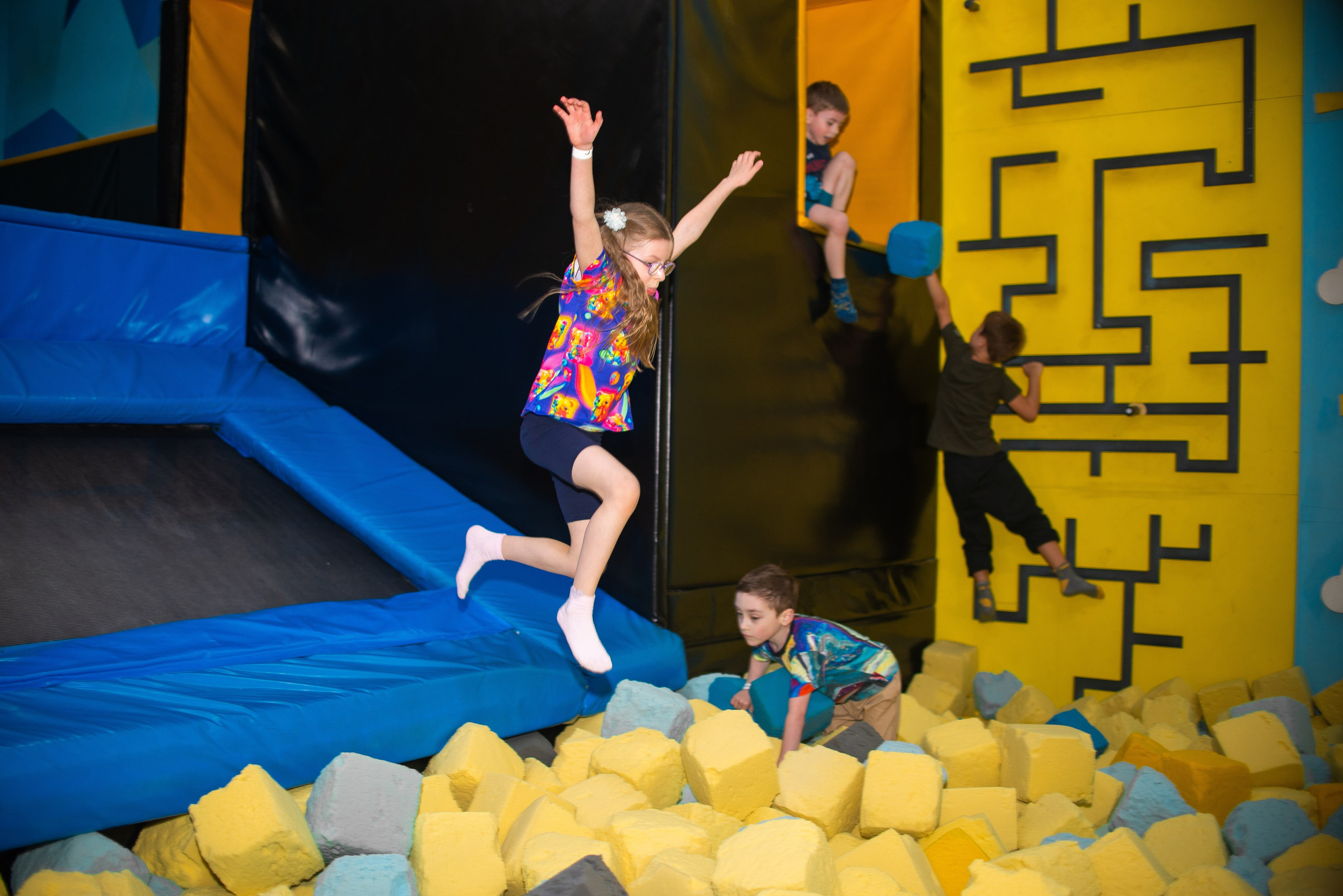 Выпускной в садике 2024. Семейный фотограф на выписку из роддома и крещение Минск Настя Гришук