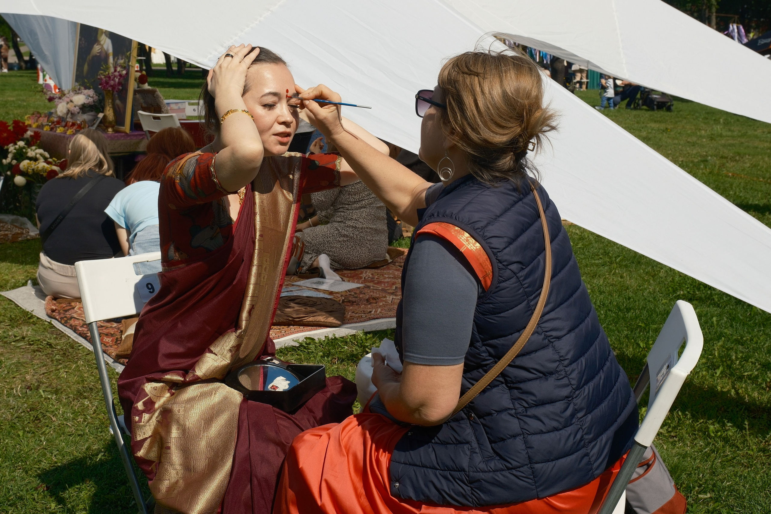 Улица, люди, жизнь…