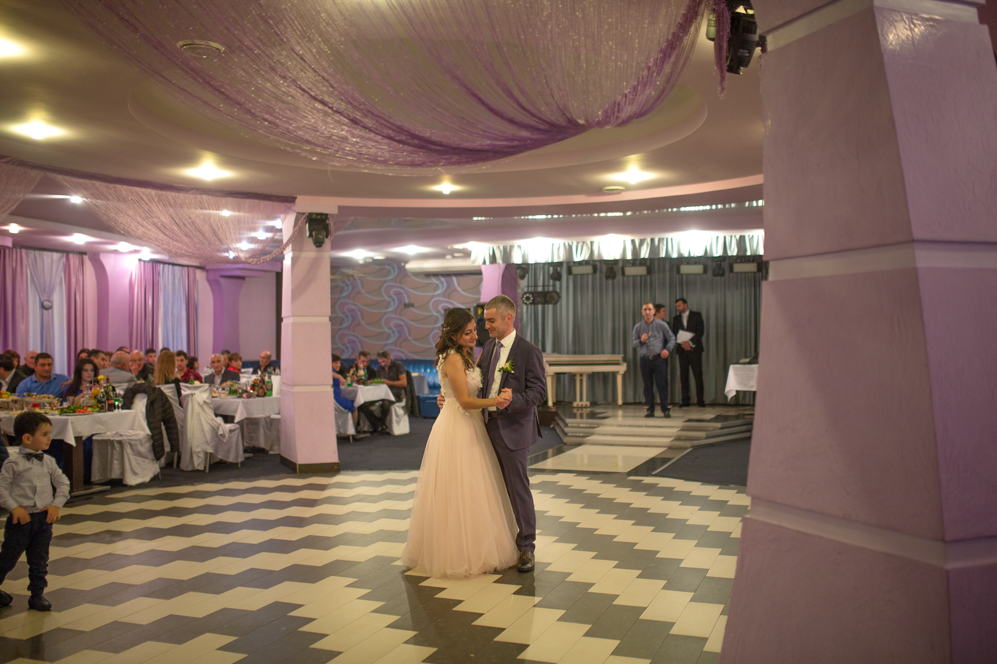 Ярославль фотограф на свадьбу. Фото видео съемка. Фотограф в Ярославле | Фотосессия, фото-видео съемка