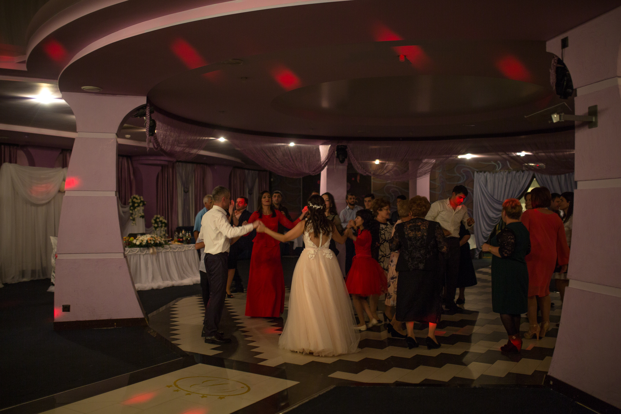 Ярославль фотограф на свадьбу. Фото видео съемка. Фотограф в Ярославле | Фотосессия, фото-видео съемка