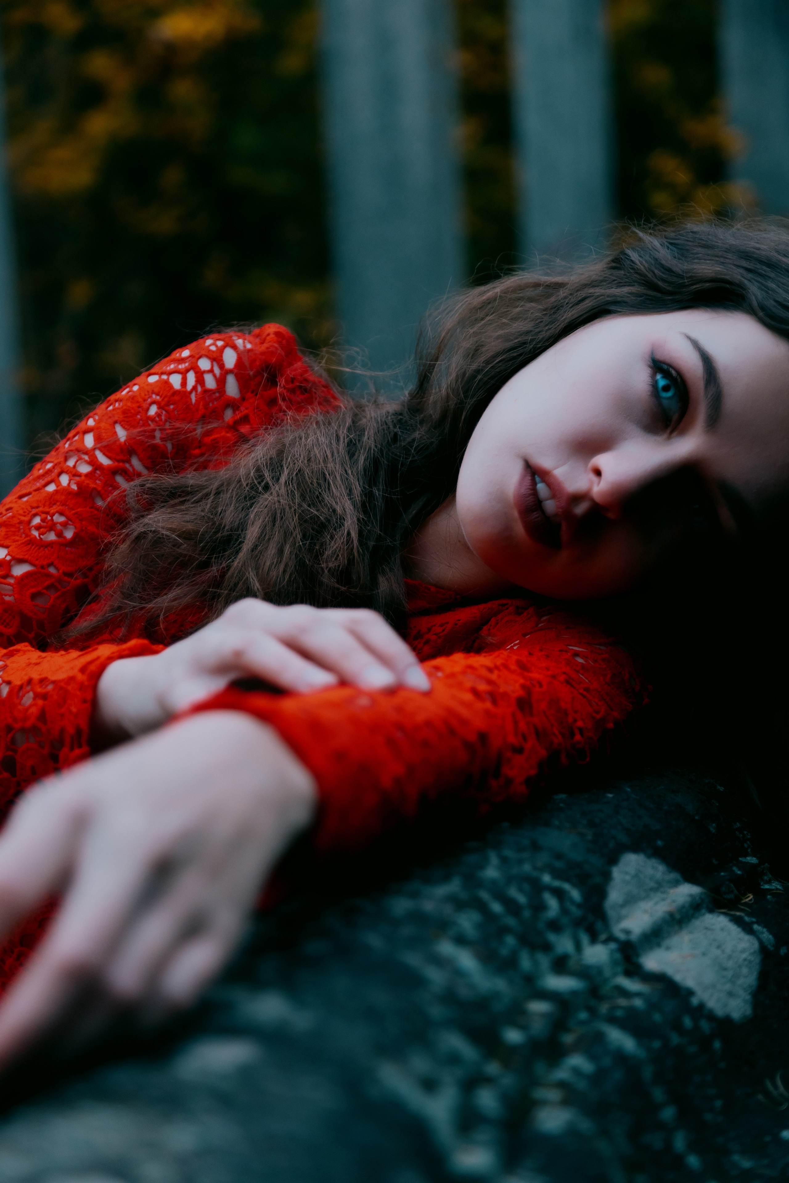 В заброшенной усадьбе. Креатор Ольга Яш