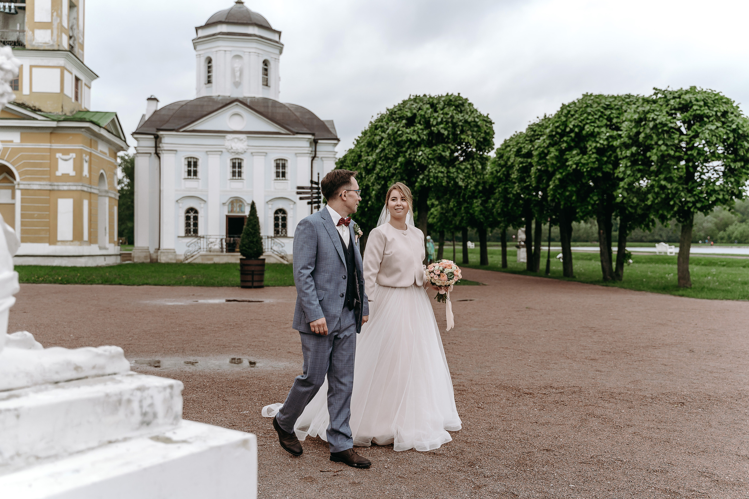 Свадебная фотосессия в усадьбе Кусково (свадьба в усадьбе Кусково)