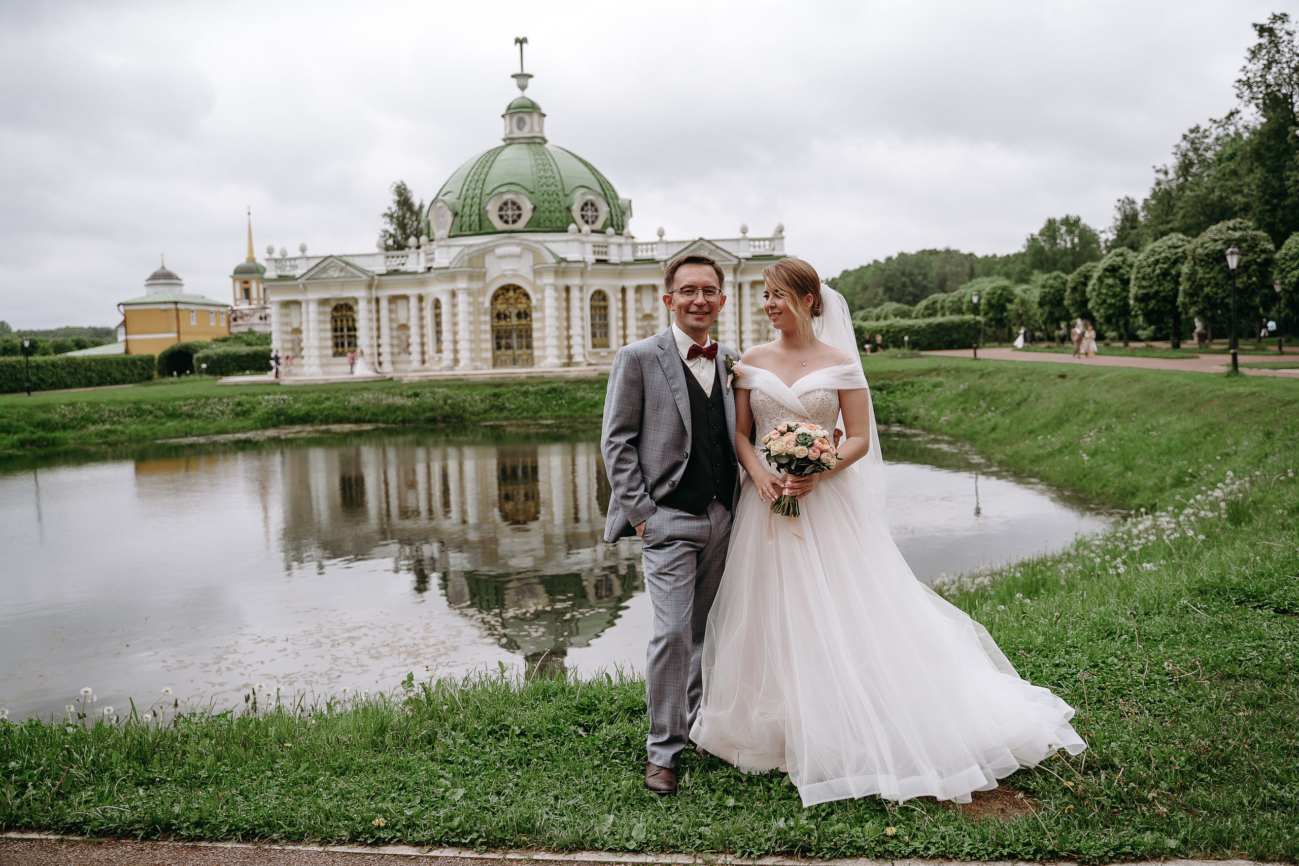Свадебная фотосессия в усадьбе Кусково (свадьба в усадьбе Кусково)