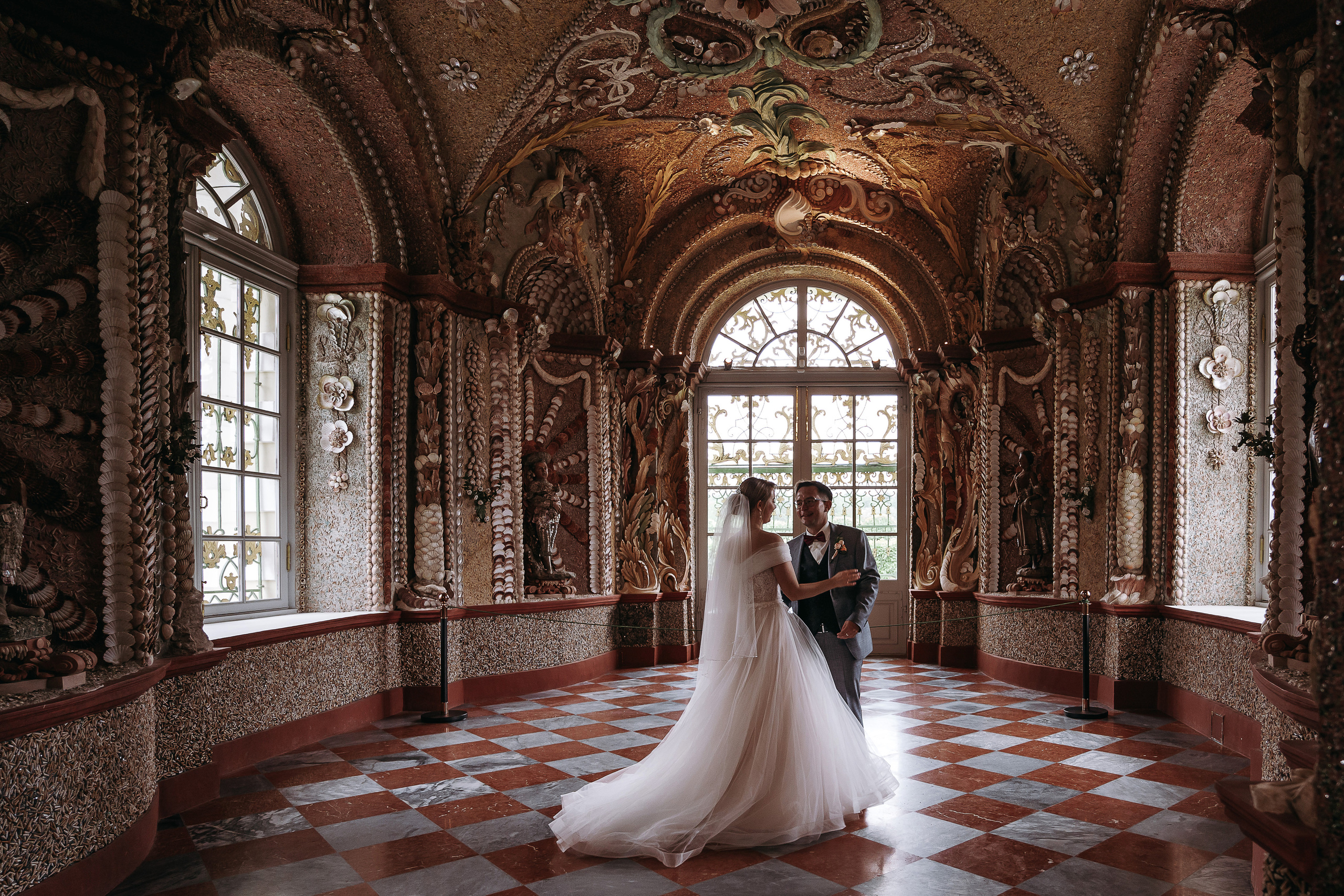 Свадебная фотосессия в усадьбе Кусково (свадьба в усадьбе Кусково)