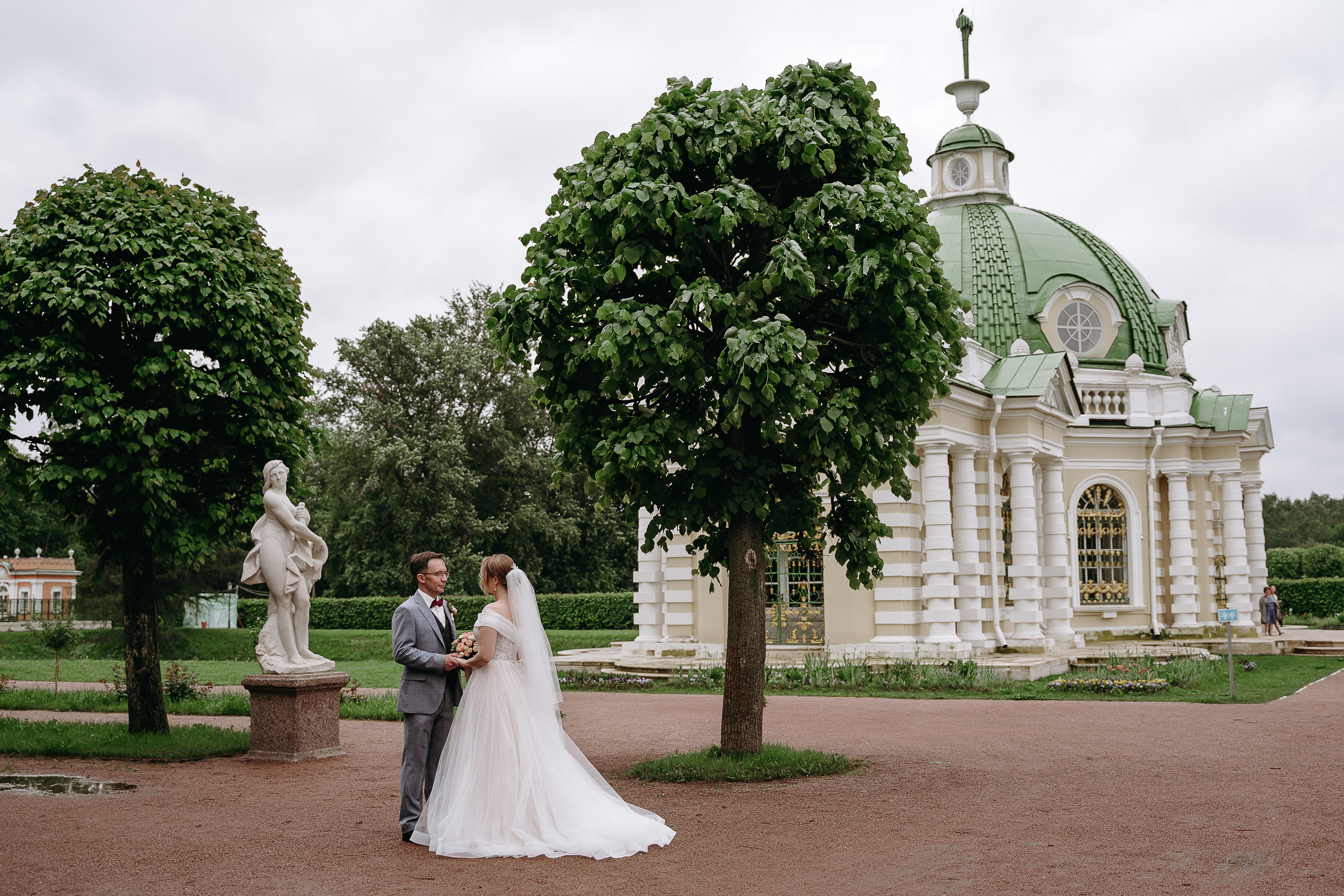 Свадебная фотосессия в усадьбе Кусково (свадьба в усадьбе Кусково)