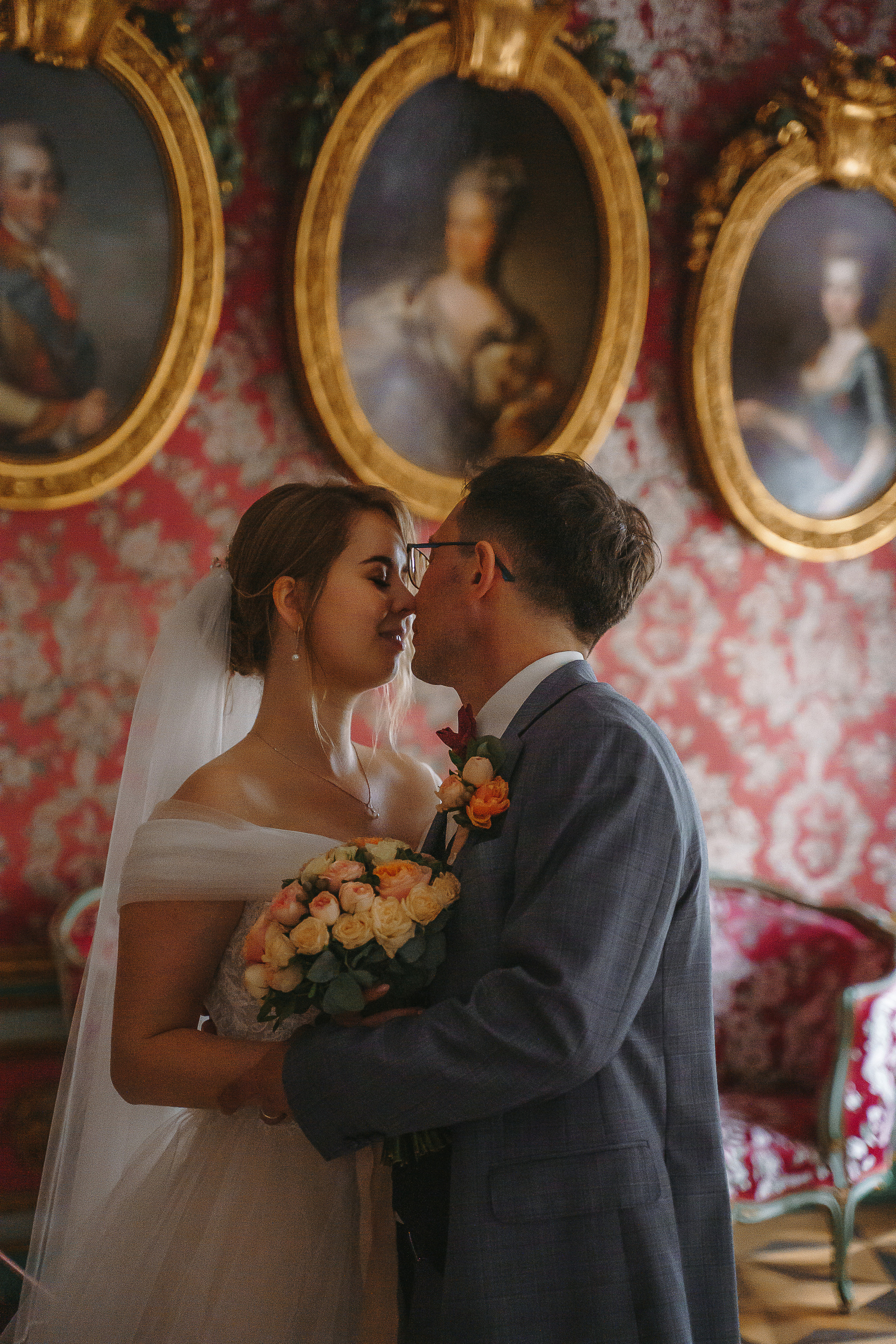 Свадебная фотосессия в усадьбе Кусково (свадьба в усадьбе Кусково)