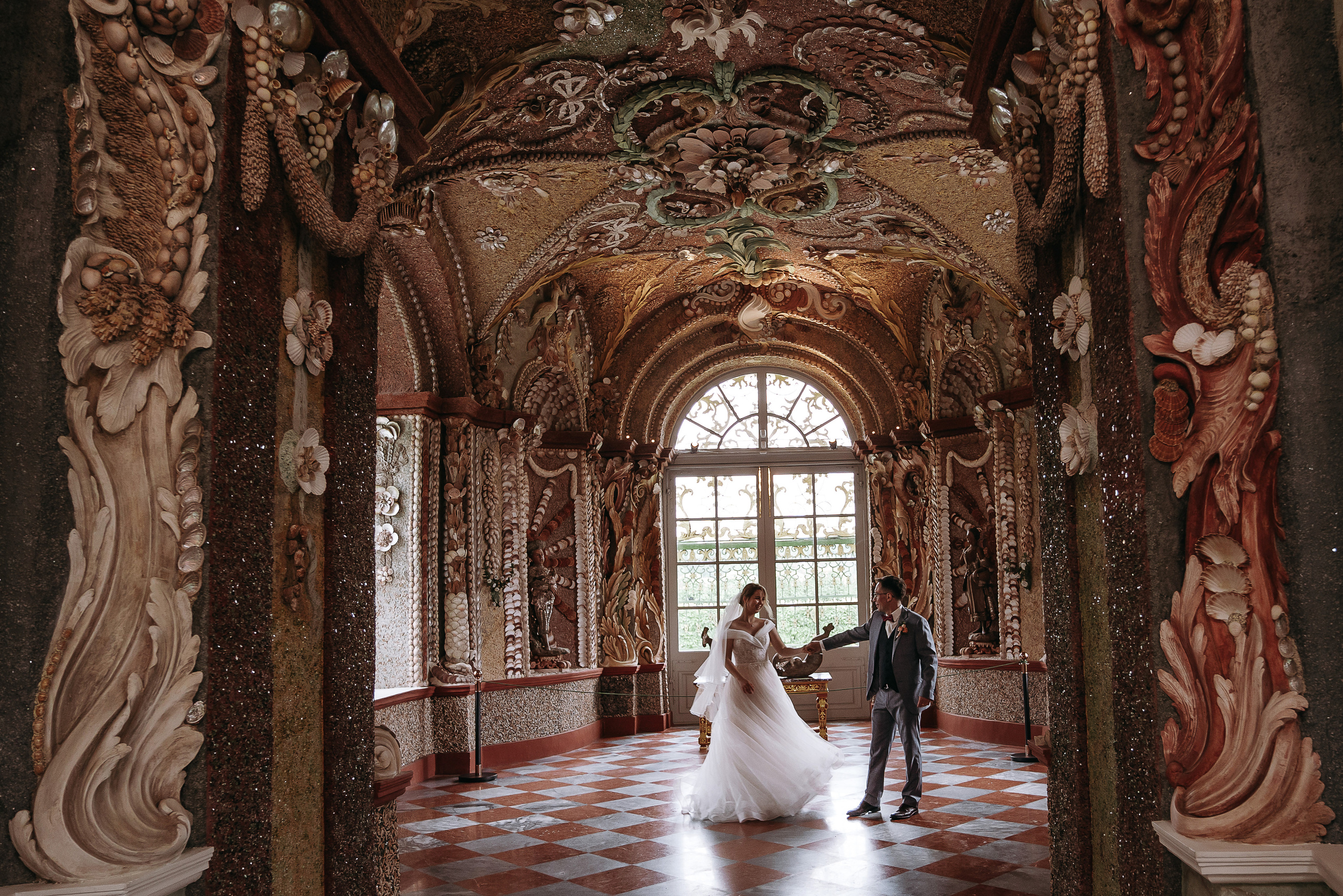 Свадебная фотосессия в усадьбе Кусково (свадьба в усадьбе Кусково)