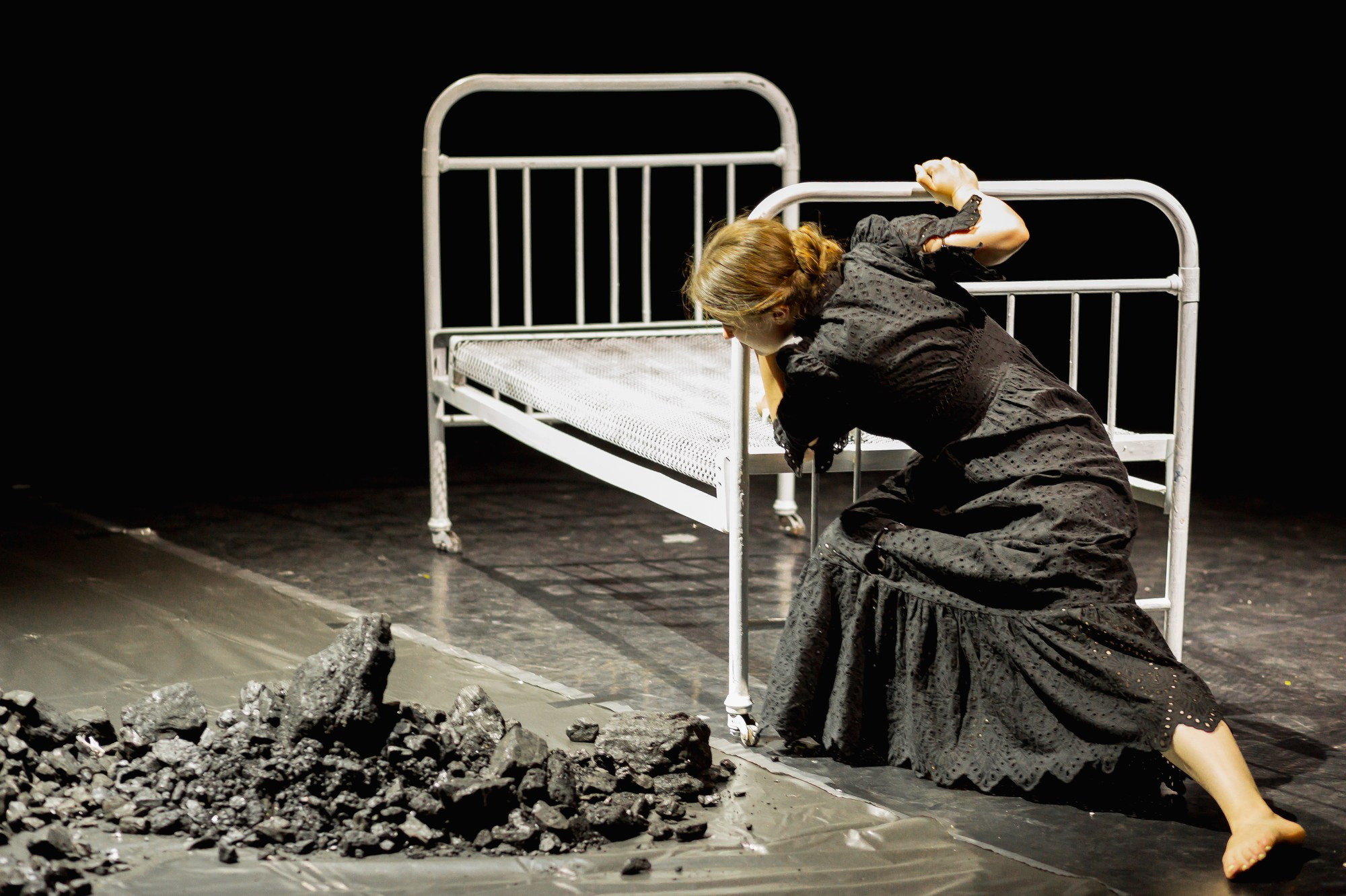 Спектакль Приглушенные голоса в Театре Эрмитажа (+репетиция). Семейный и портретный фотограф в Санкт-Петербурге Андрей Воробьев