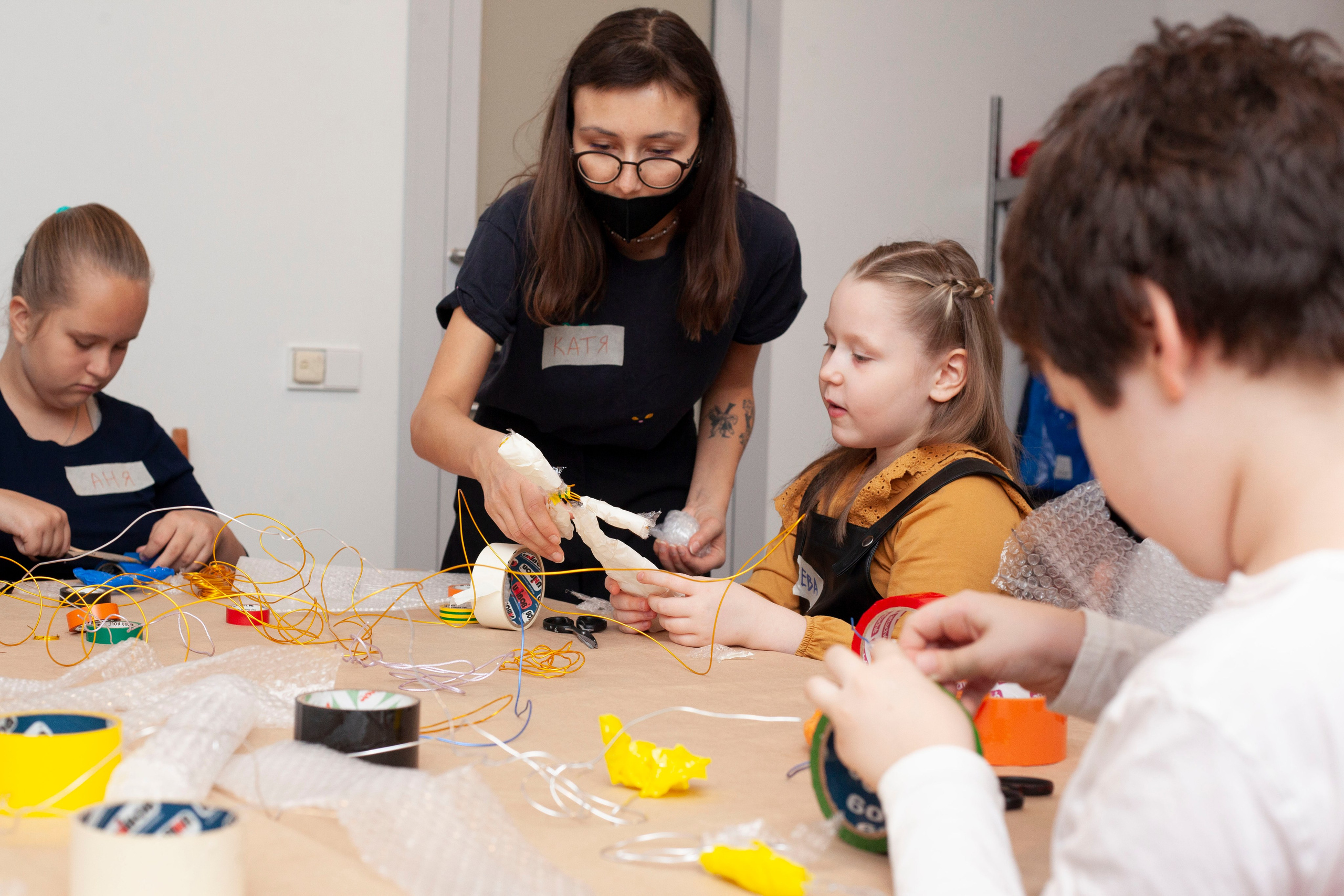 Детский мастер-класс в ММОМА. Stanislav Baryshev — People. Emotions. Atmosphere