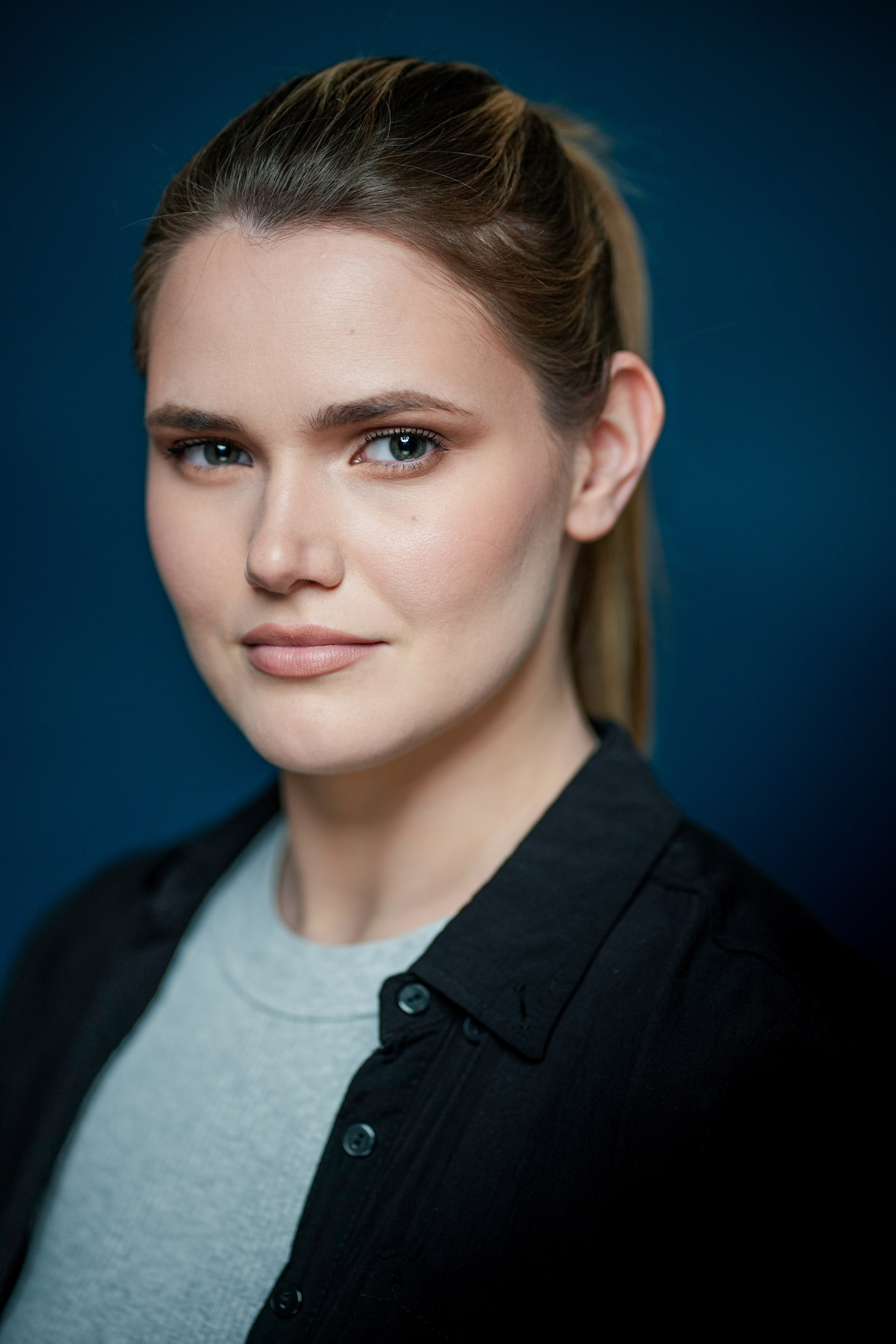 Актриса Алина Шацова. Портретная съемка в Москве, студийный фотограф Игорь Фомин