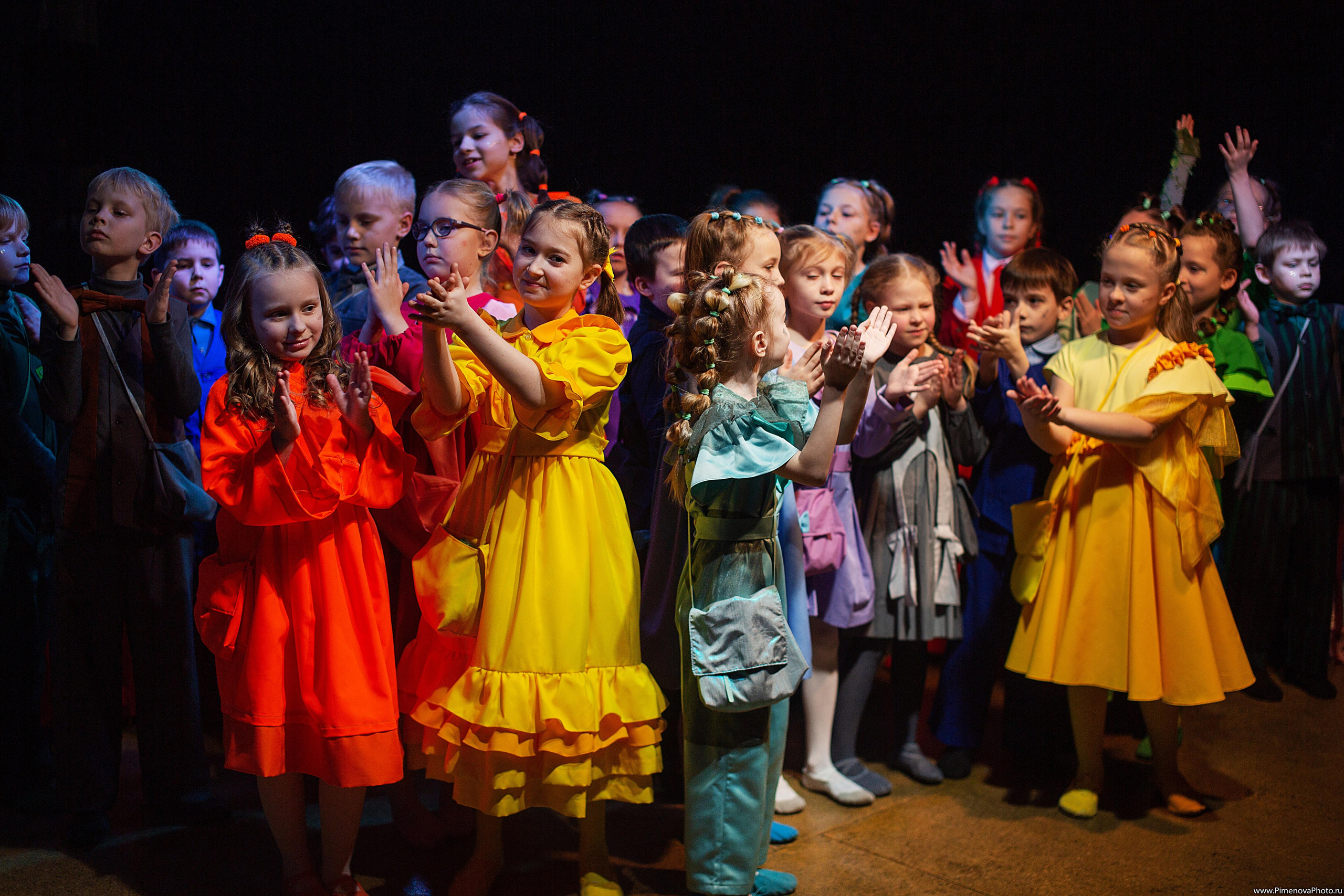 Карандаши «Театрум» ДТЦ, февраль. Семейный и детский фотограф в Петрозаводске