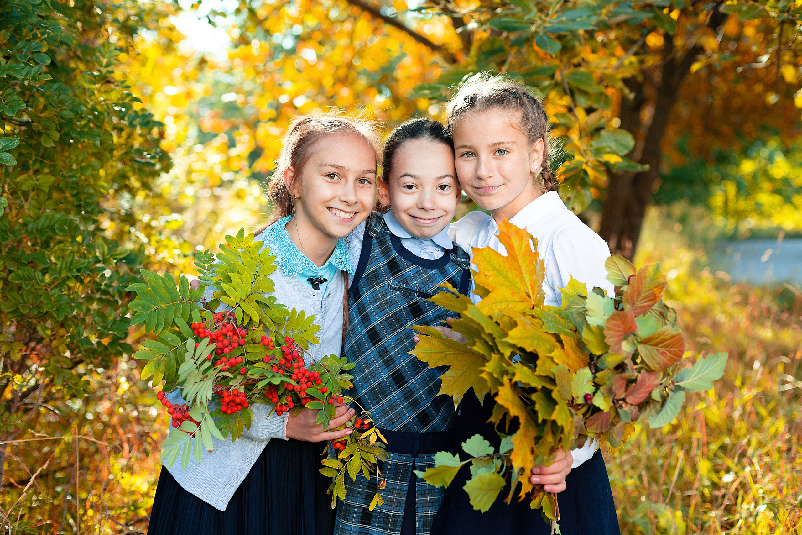 4 класс. Съёмка на улице. Выпускные альбомы «Эврика» в Нижнем Новгороде