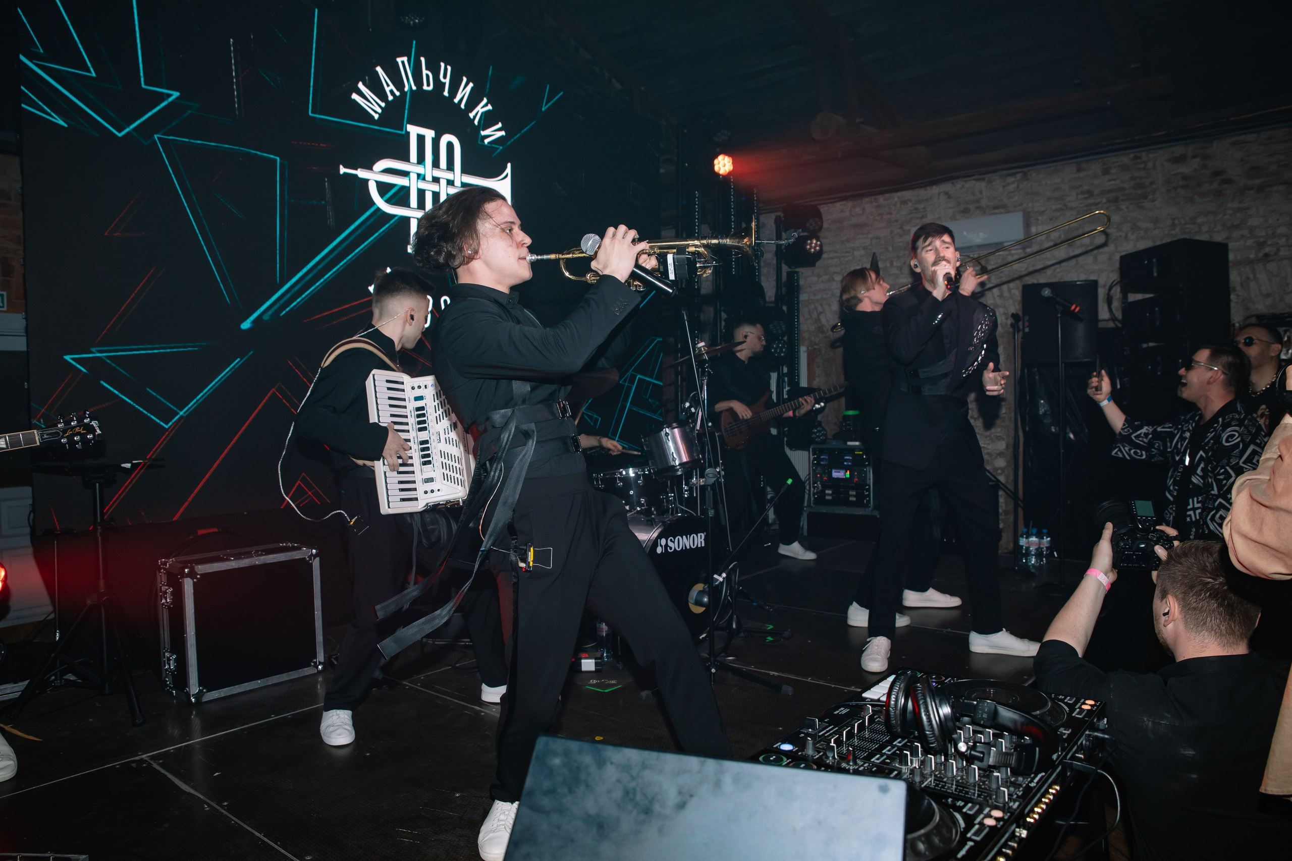 Вечеринка ВМЕСТЕ в Gaelro Loft. Фотограф в Москве Яна Полосина