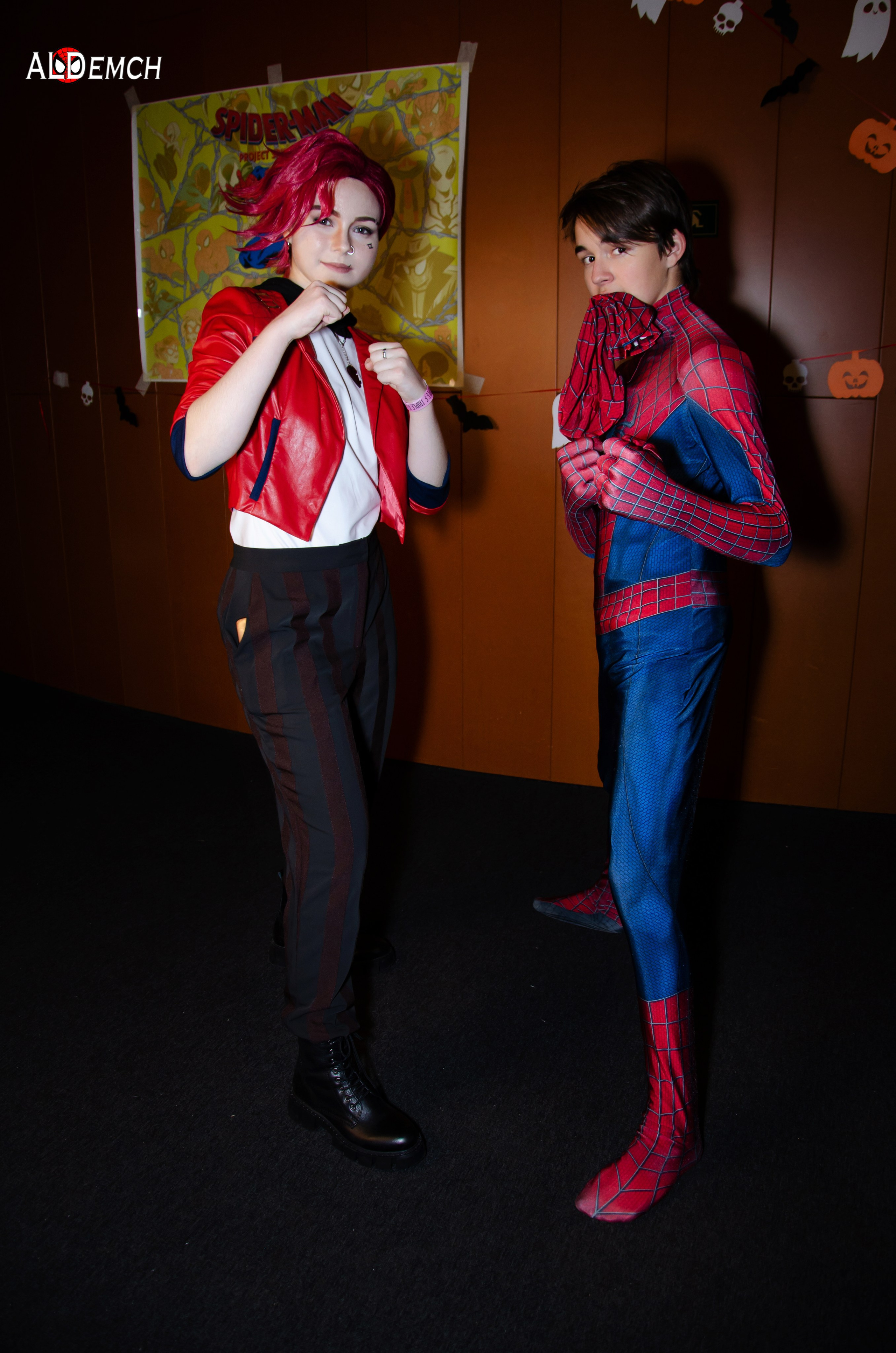 Марвел комикс картинки персонажей и косплей фото в России