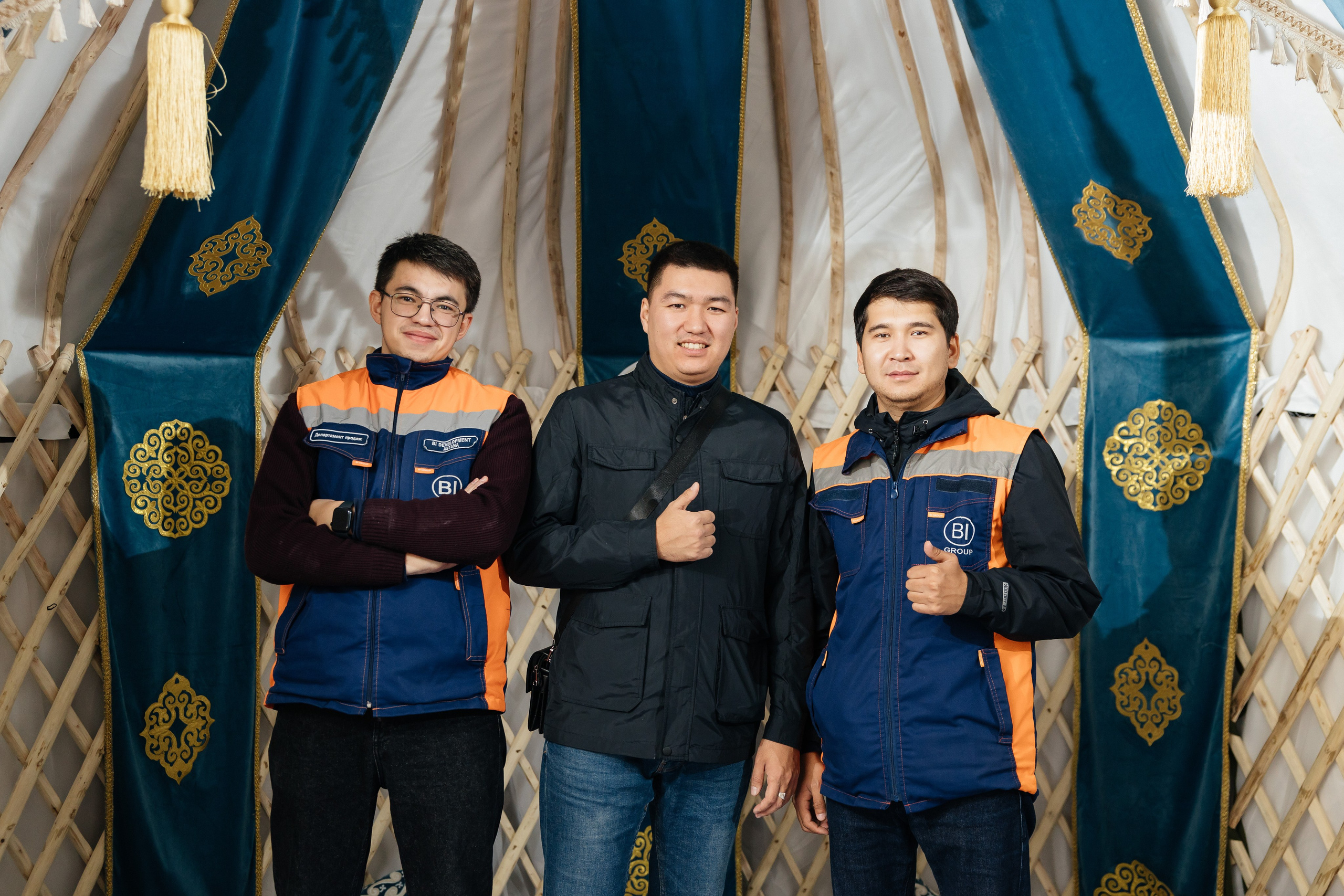 Проект 1. Вручение ключей BI Group. Дата: октябрь 2023. Профессиональный фотограф в городе Астана/Алматы Даурен Сембаев