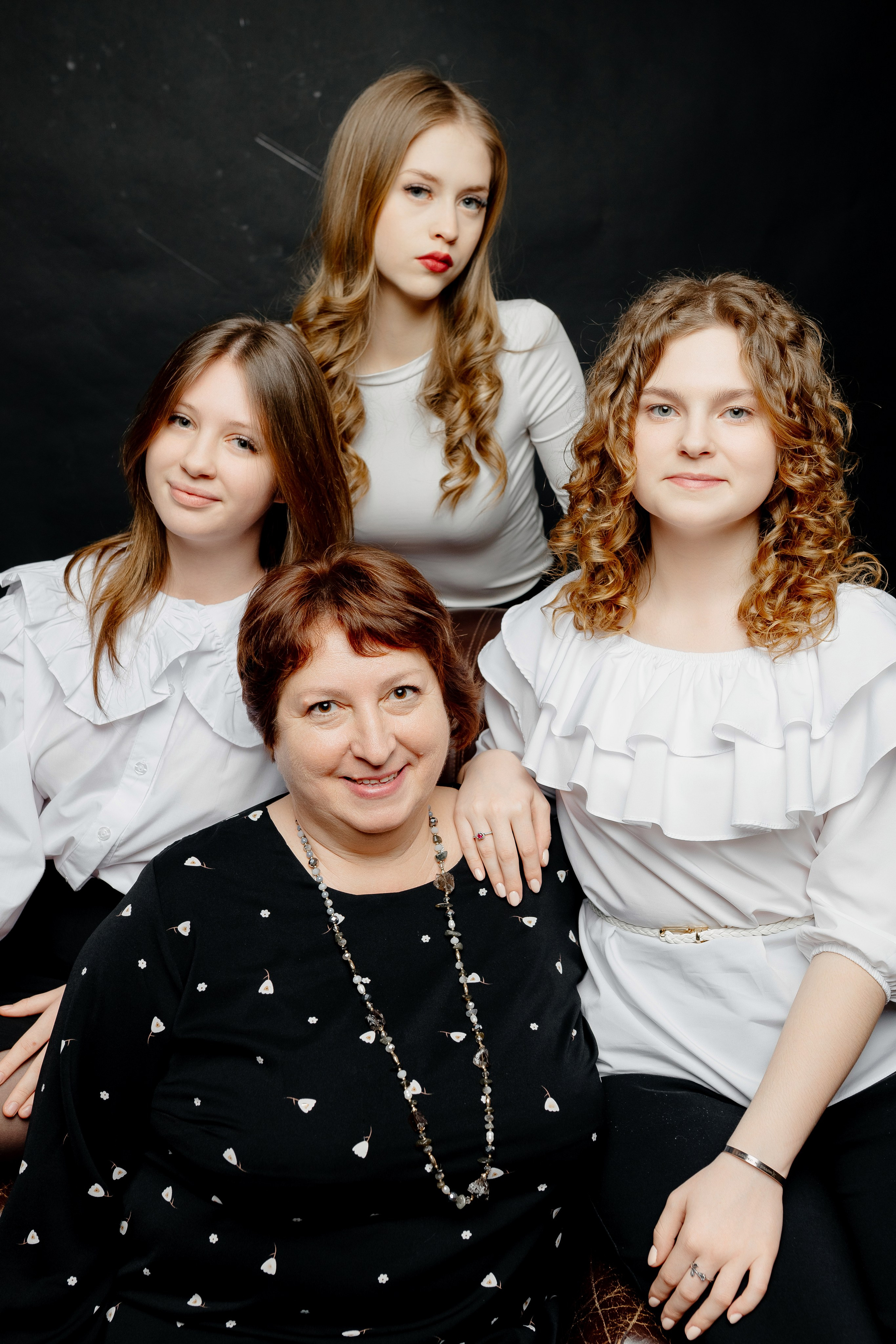 Студия + Улица. Свадебный и репортажный фотограф Любовь Харитонова | Москва | Нижний Новгород
