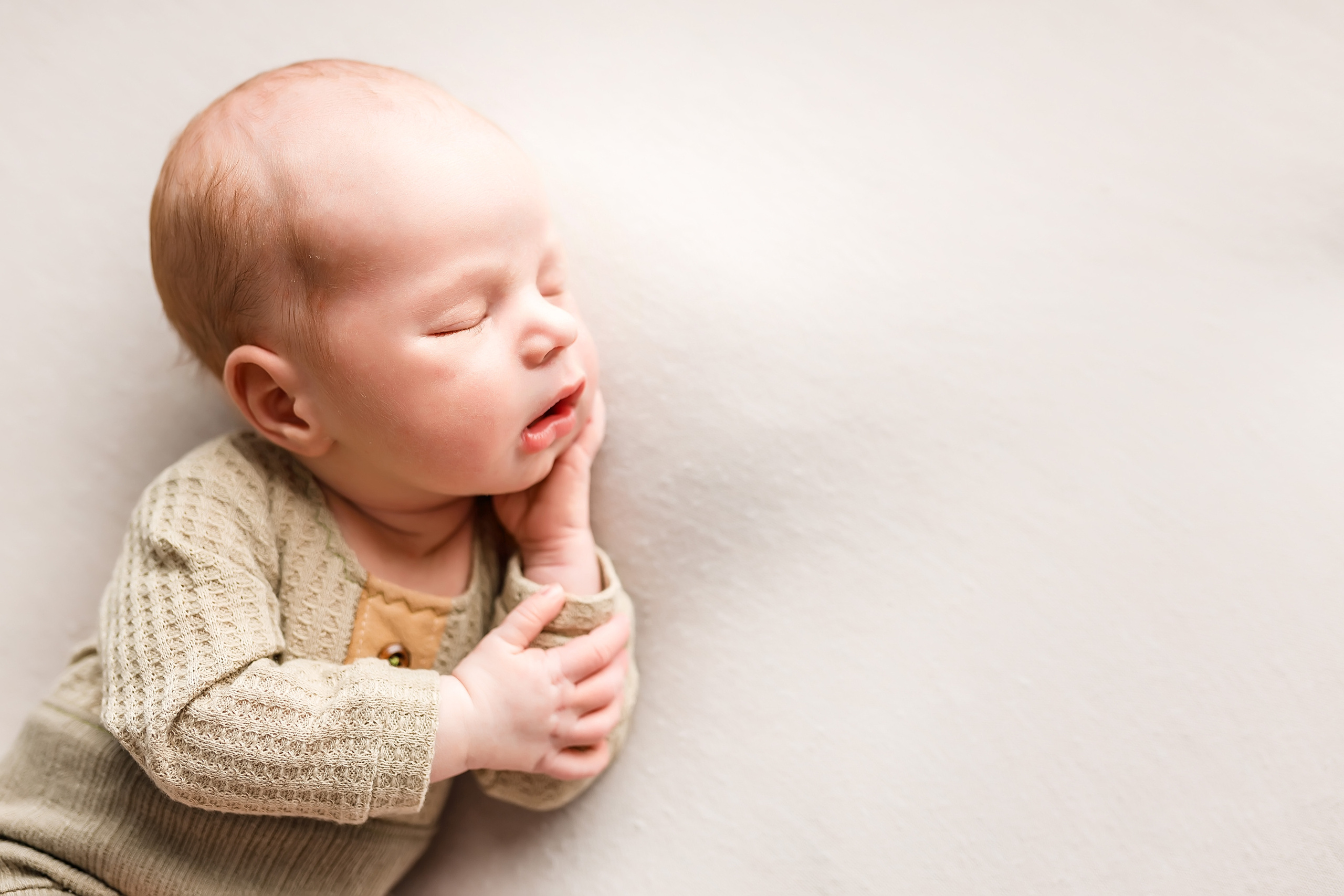 Ньюборн миасс фотограф роддом миасс. Детский и ньюборн фотограф г. Миасса