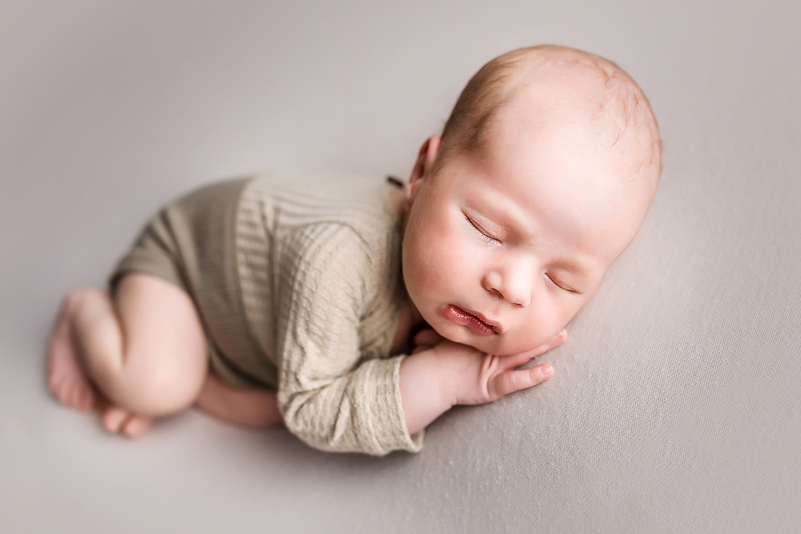 Ньюборн миасс фотограф роддом миасс. Детский и ньюборн фотограф г. Миасса