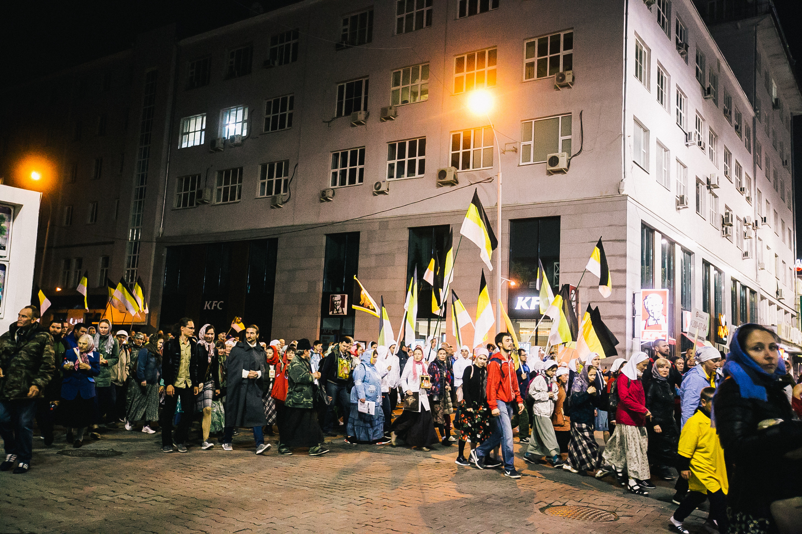Царский Крестный ход 2019. Храм на крови-Ганина Яма. Фотограф Полина Егорова город Тюмень
