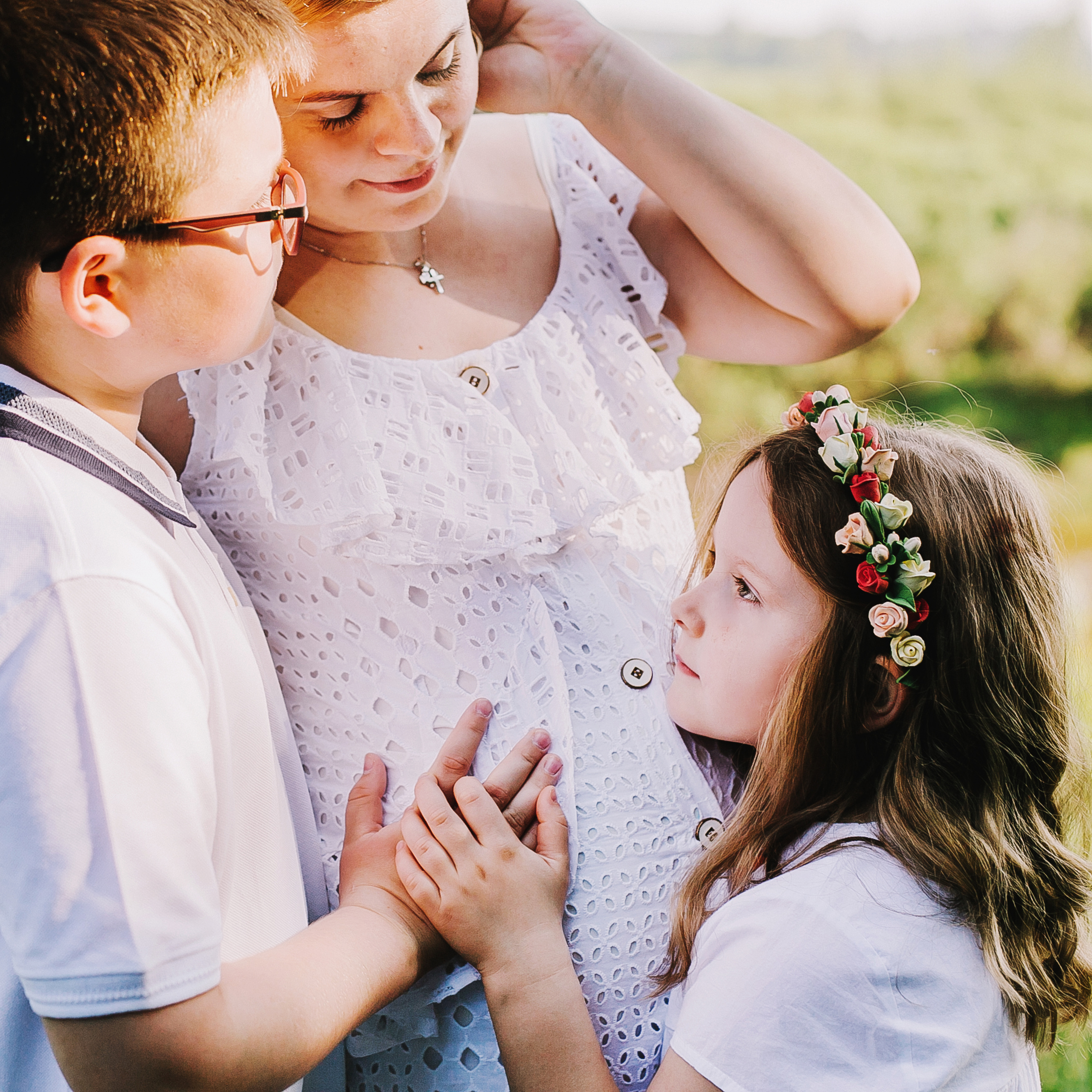 Ольга и ее прекрасные детки. Летне-природная прогулка. Фотограф Полина Егорова город Тюмень