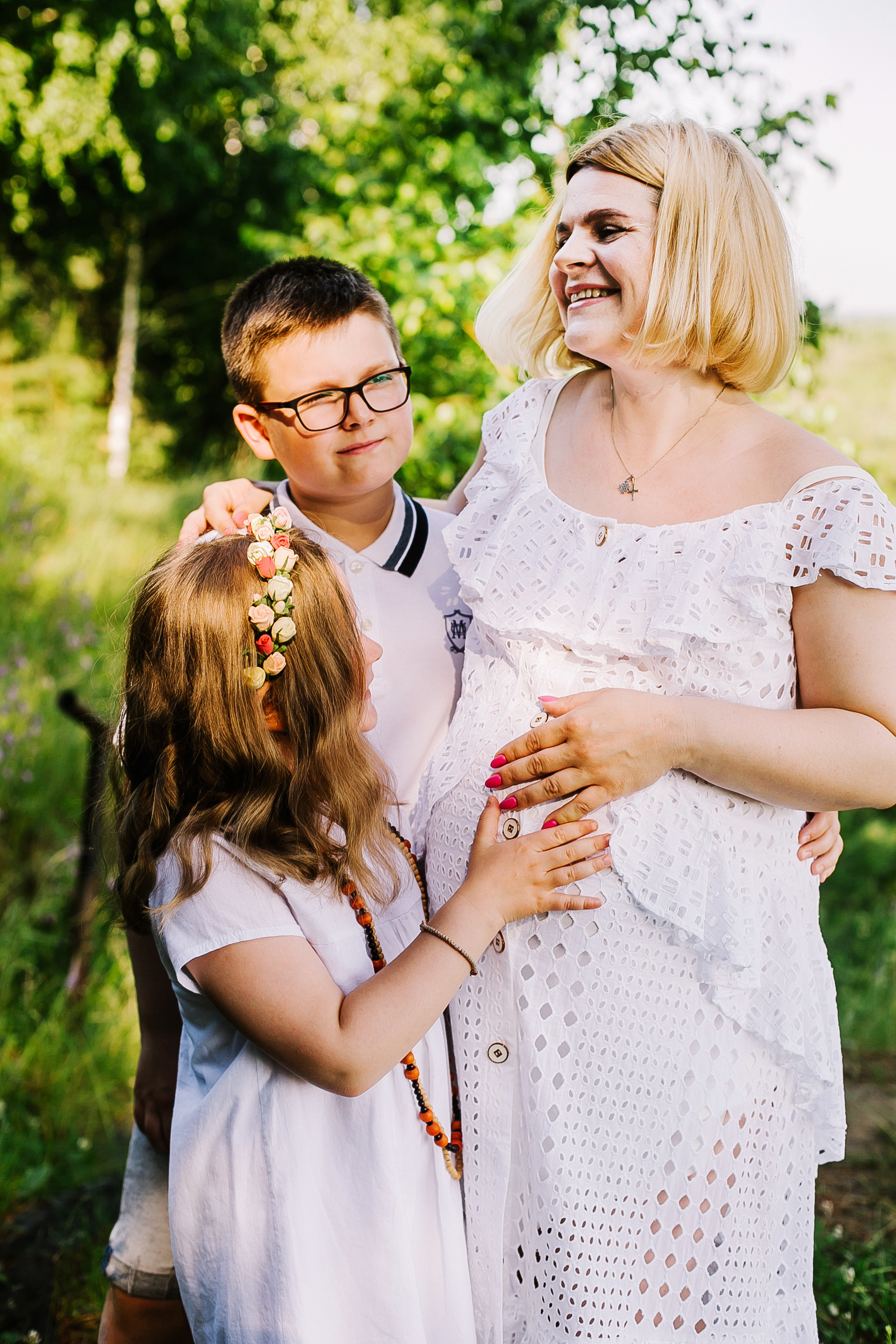 Ольга и ее прекрасные детки. Летне-природная прогулка. Фотограф Полина Егорова город Тюмень