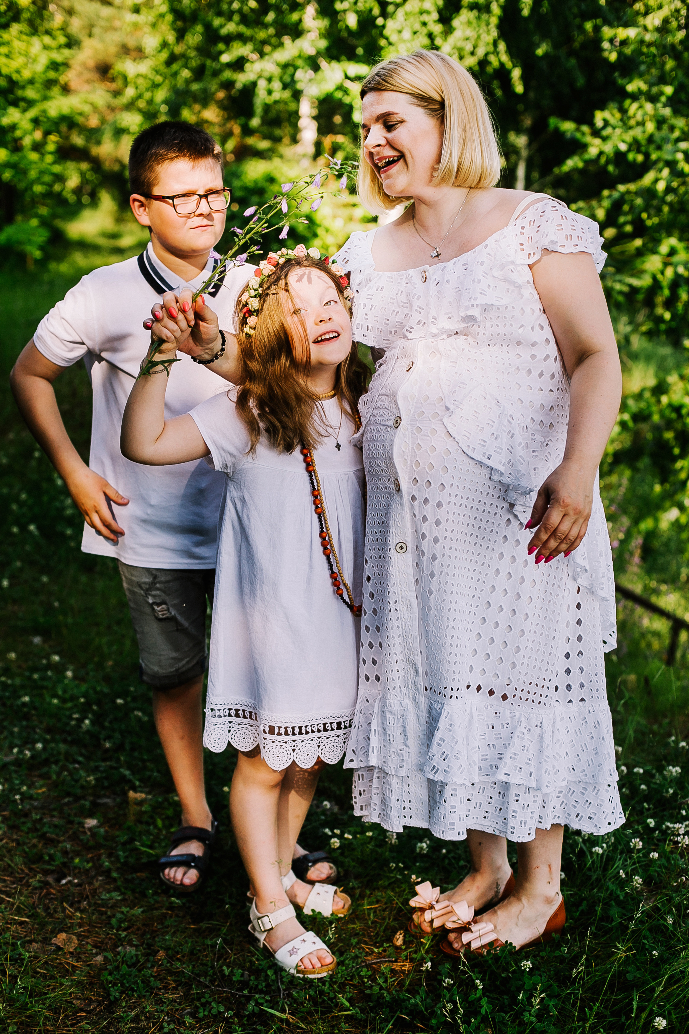 Ольга и ее прекрасные детки. Летне-природная прогулка. Фотограф Полина Егорова город Тюмень