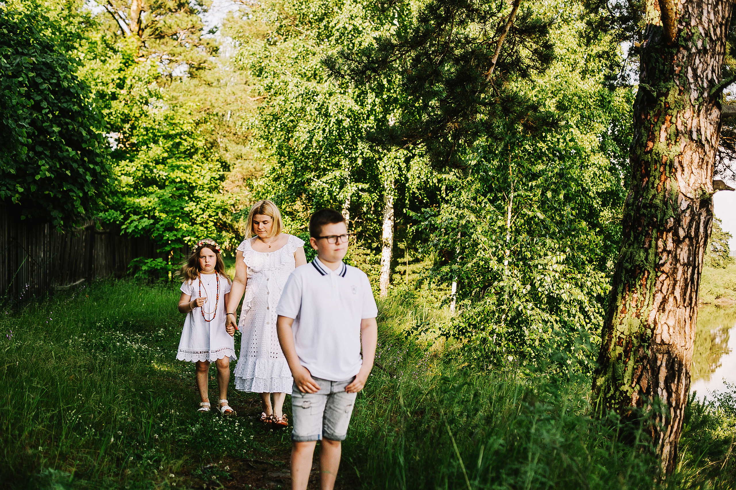Ольга и ее прекрасные детки. Летне-природная прогулка. Фотограф Полина Егорова город Тюмень