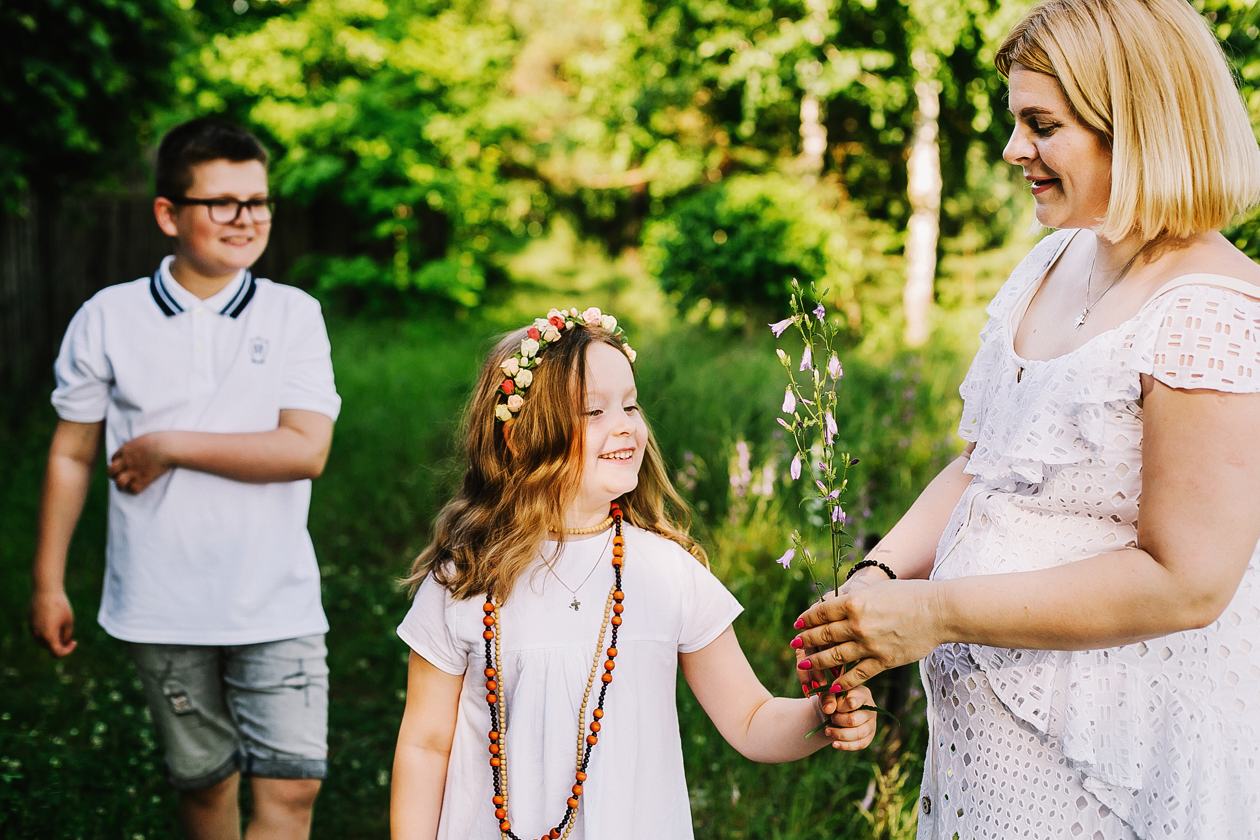 Ольга и ее прекрасные детки. Летне-природная прогулка. Фотограф Полина Егорова город Тюмень