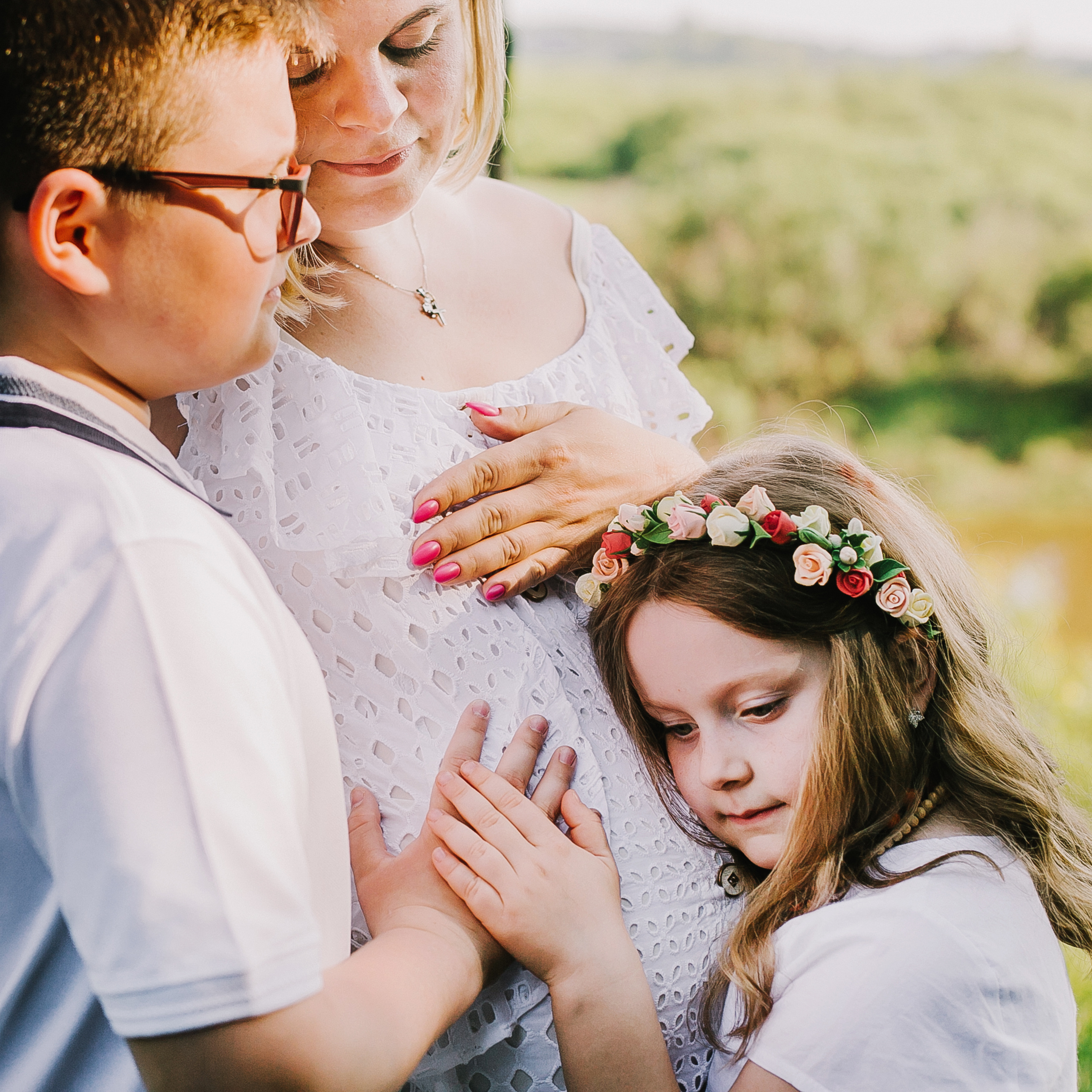Ольга и ее прекрасные детки. Летне-природная прогулка. Фотограф Полина Егорова город Тюмень