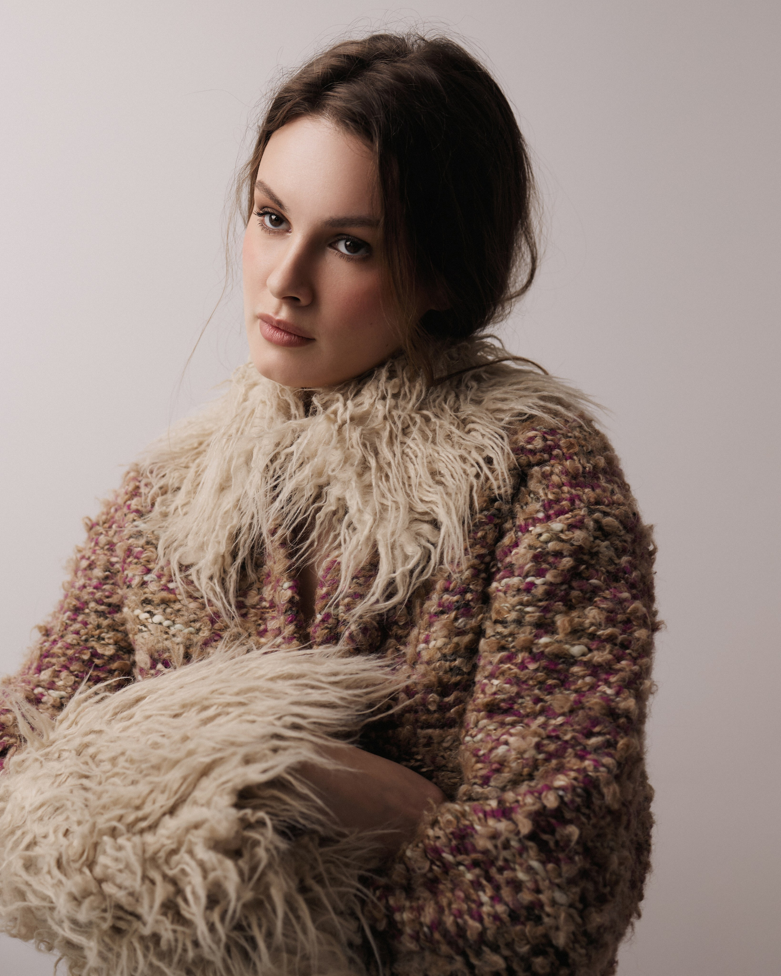 Ksenia / art. Влада Зюзина — adalwzet posmotri — коммерческий фотограф в Москве — портретный фотограф, фотограф для брендов