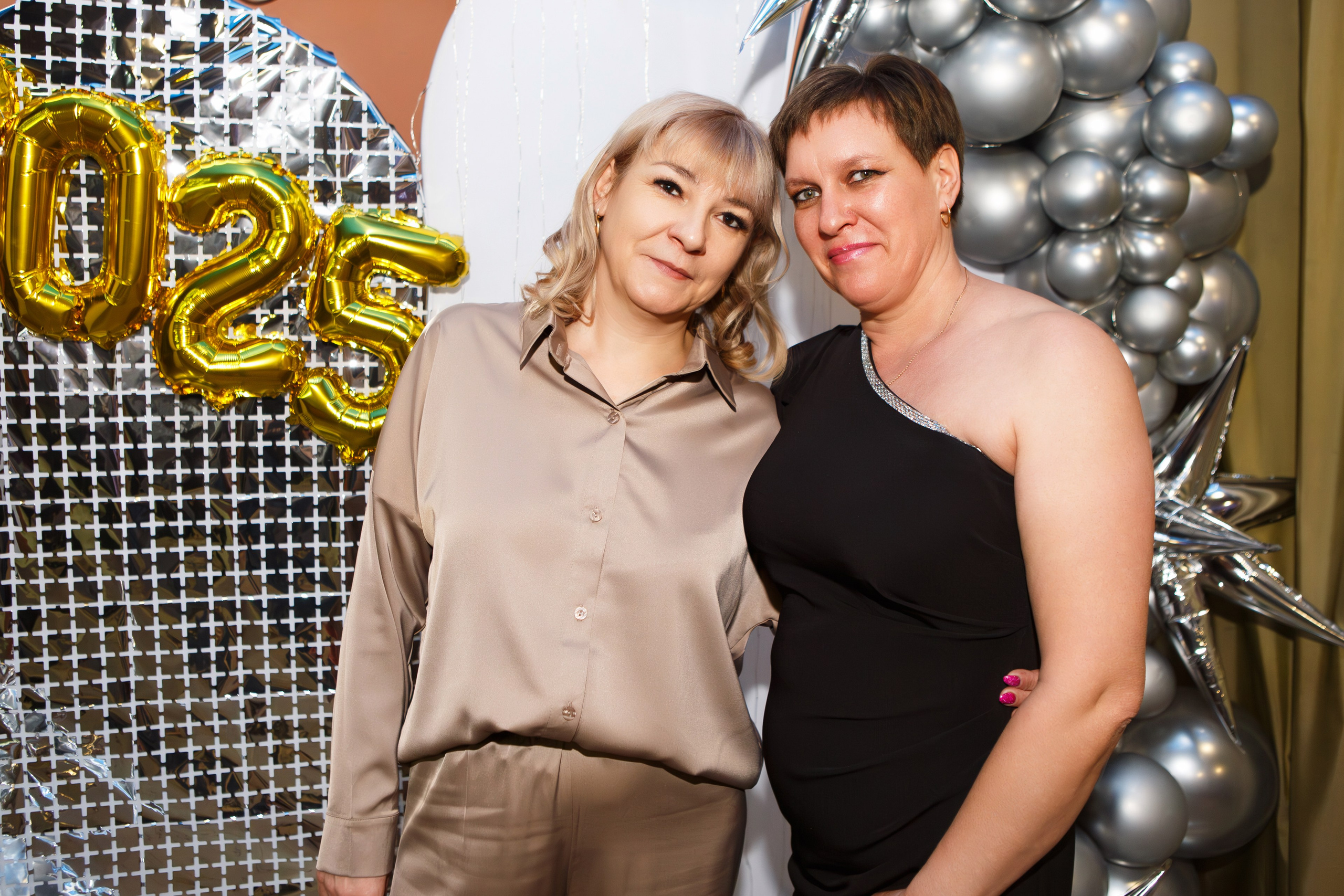 КОРПОРАТИВ 20.12.24 (кафе — АТМОСФЕРА). Профессиональный фотограф в Мценске и Орловской области