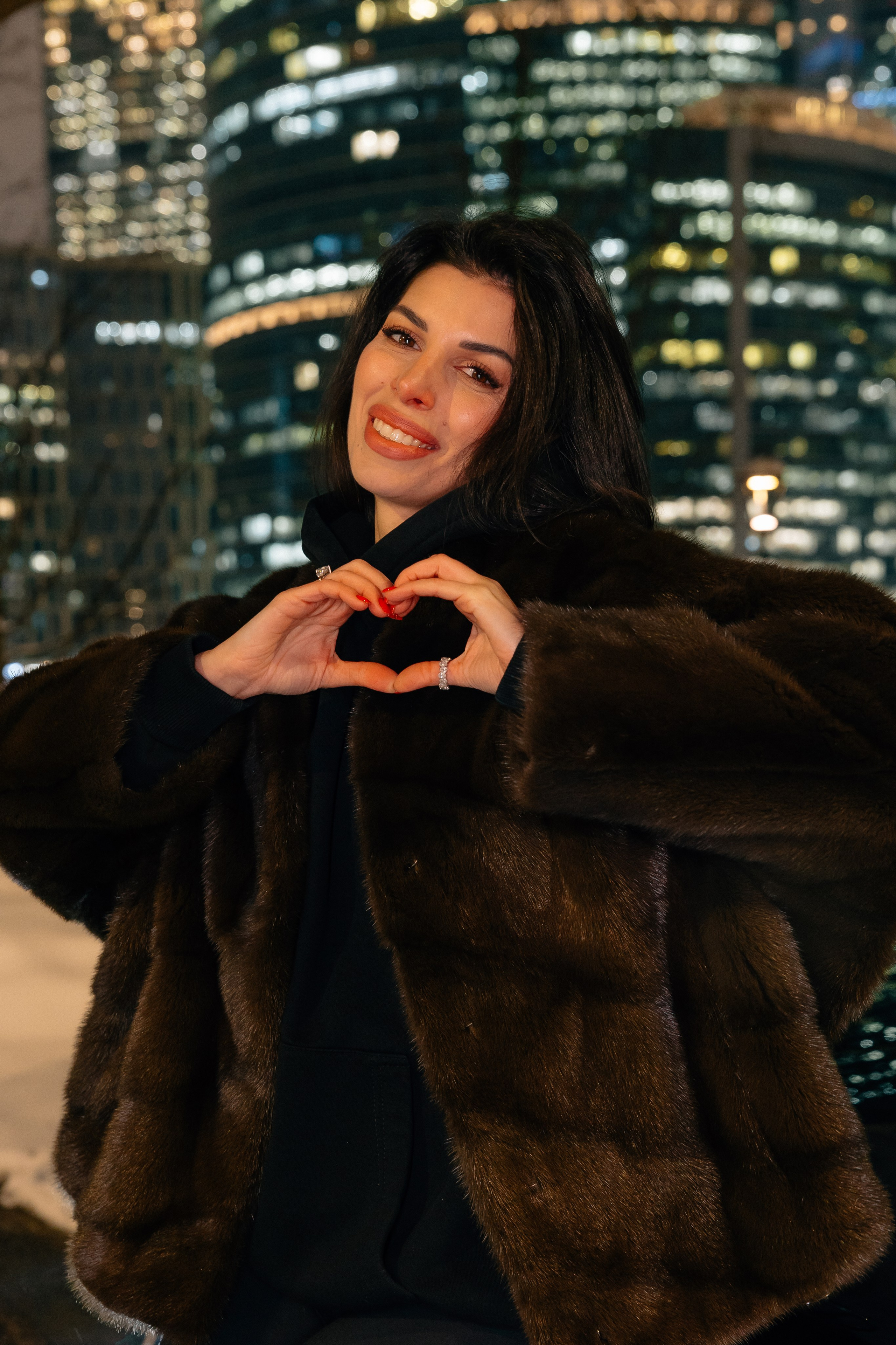 МАРИНА. Я фотограф из Москвы к Вашим услугам