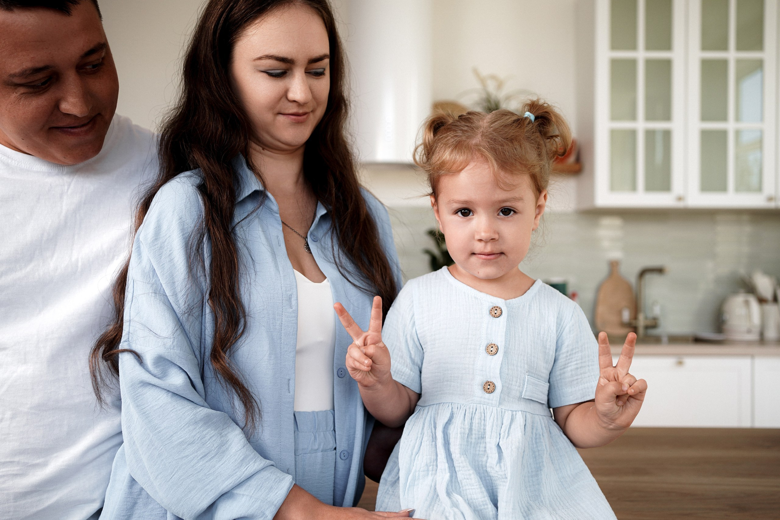 Семейная фотосессия в студии Терра в Новочеркасске. Фотограф Ростов-на-Дону. Свадебный фотограф в Ростове-на-Дону. Таинство Крещения и Венчания, семейные фотосессии. Алёна Чёботова