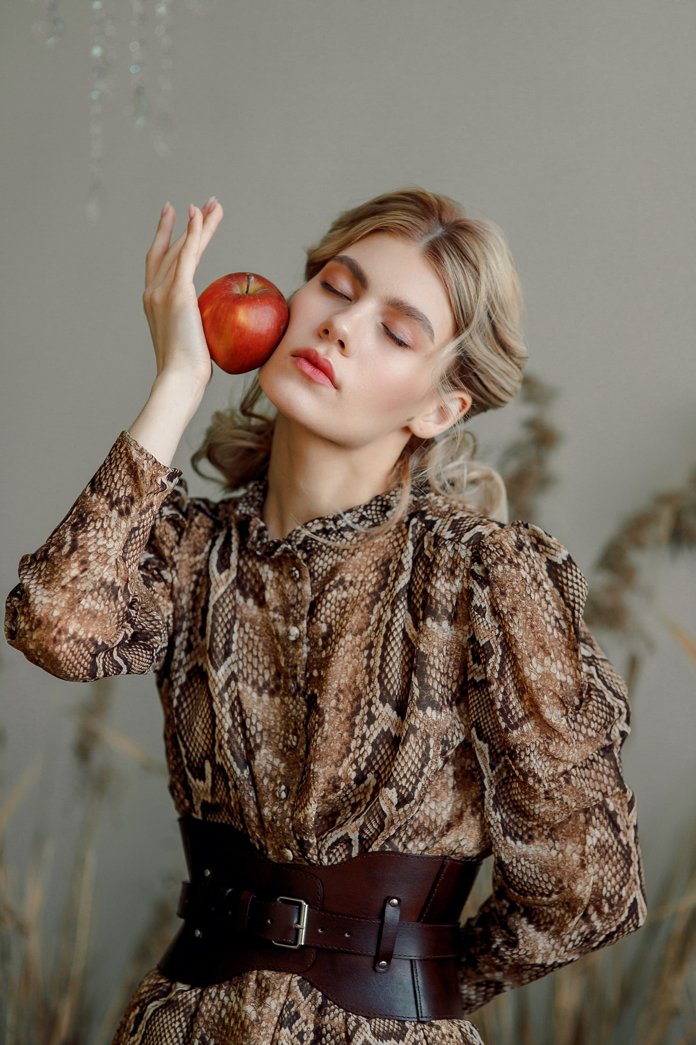 Портретная фотосессия Насти. Свадебный фотограф Москва