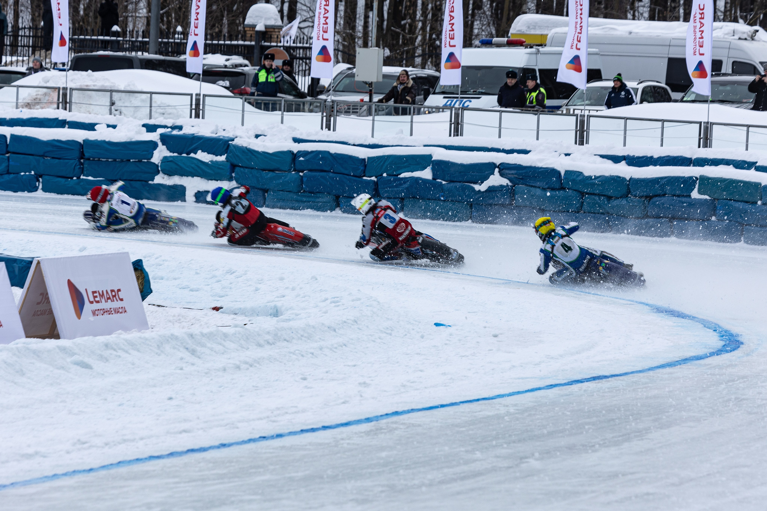 Битва Ледовых Гладиаторов. Фотограф Ольга Гирусова «Пантерочка» Москва