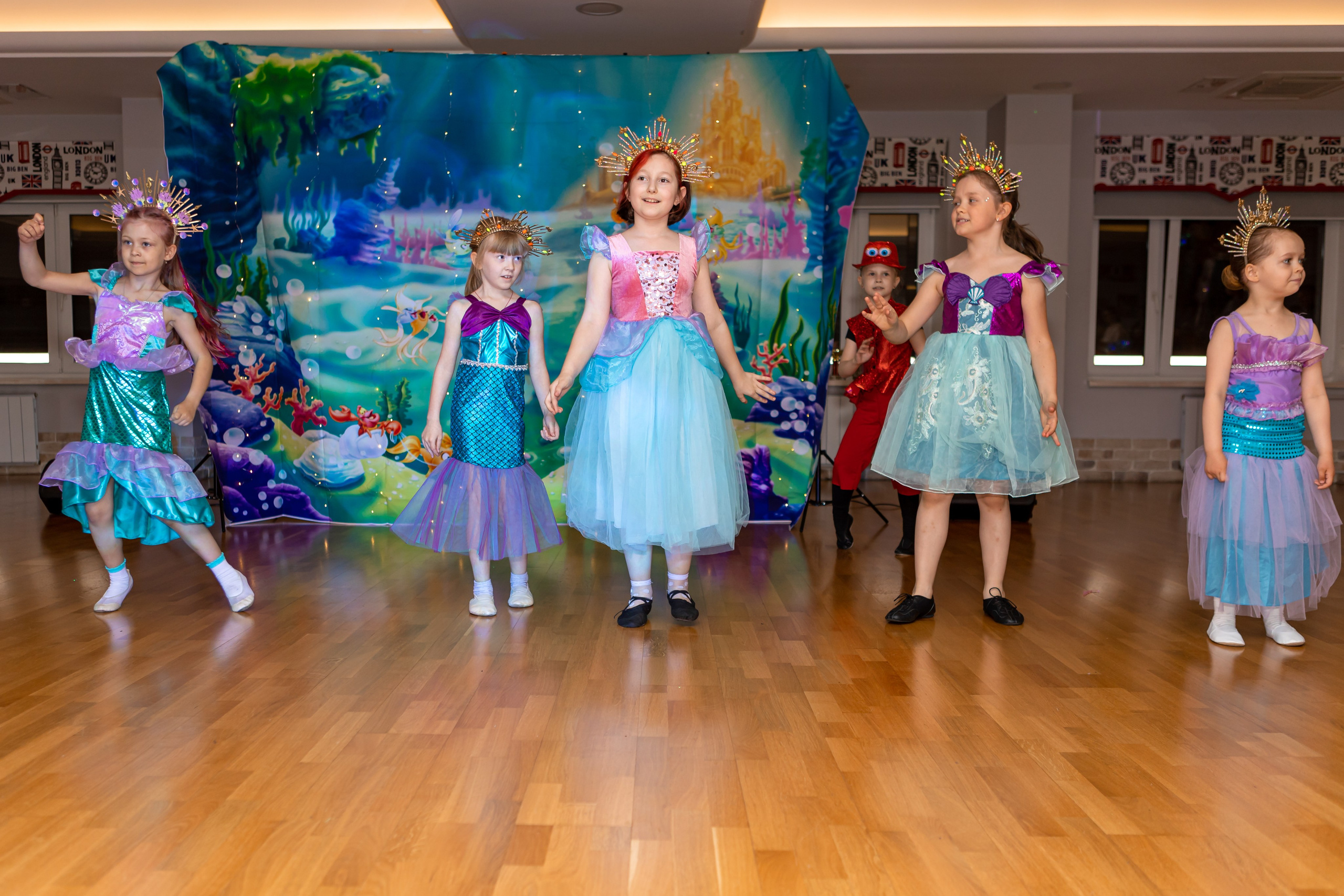 Фотосъемка детского выступления РУСАЛОЧКА. Ирина Носова - семейный и детский фотограф