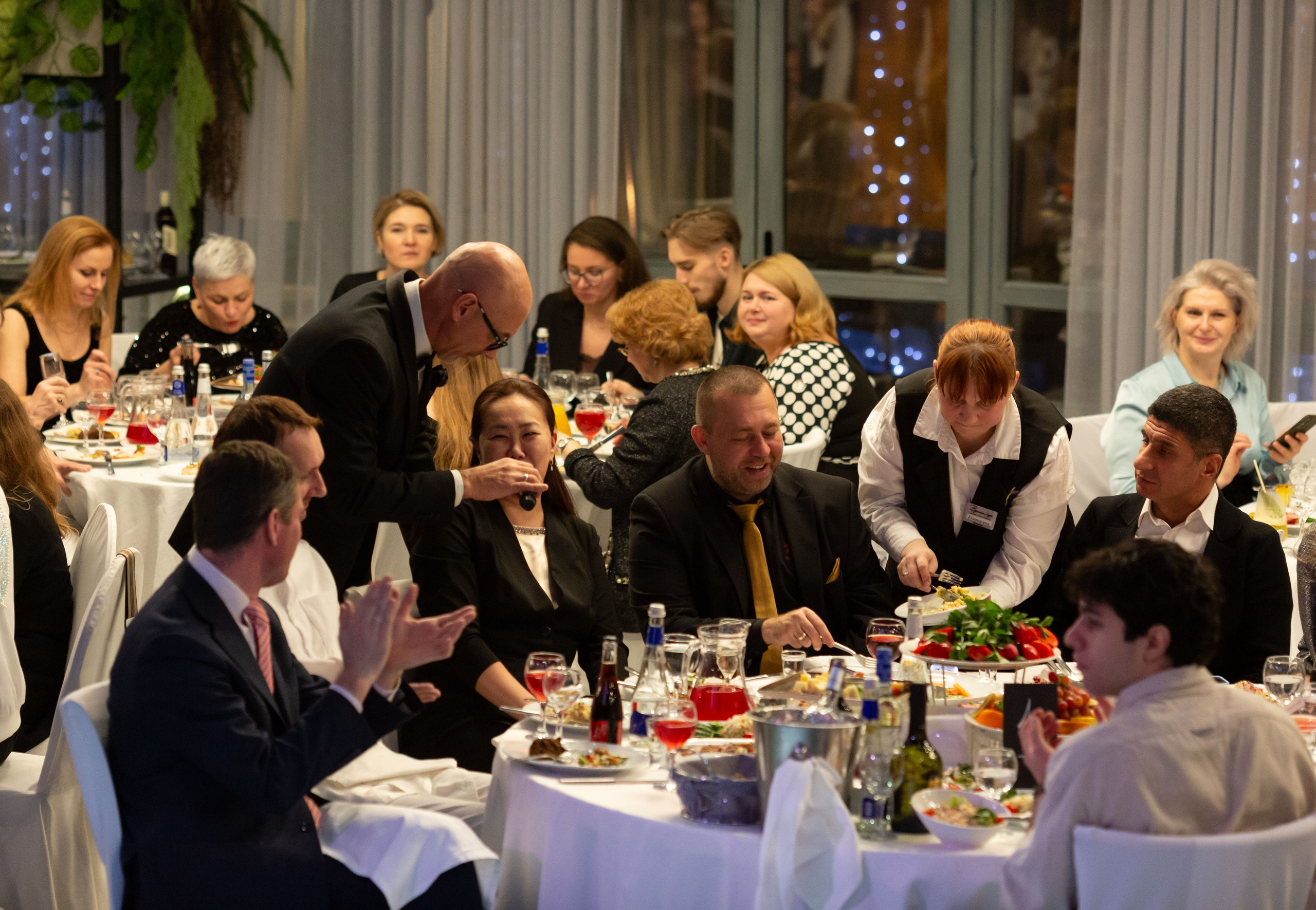 Корпоратив ресторан Времена года Москва. Семейный и детский фотограф Анна Петракова