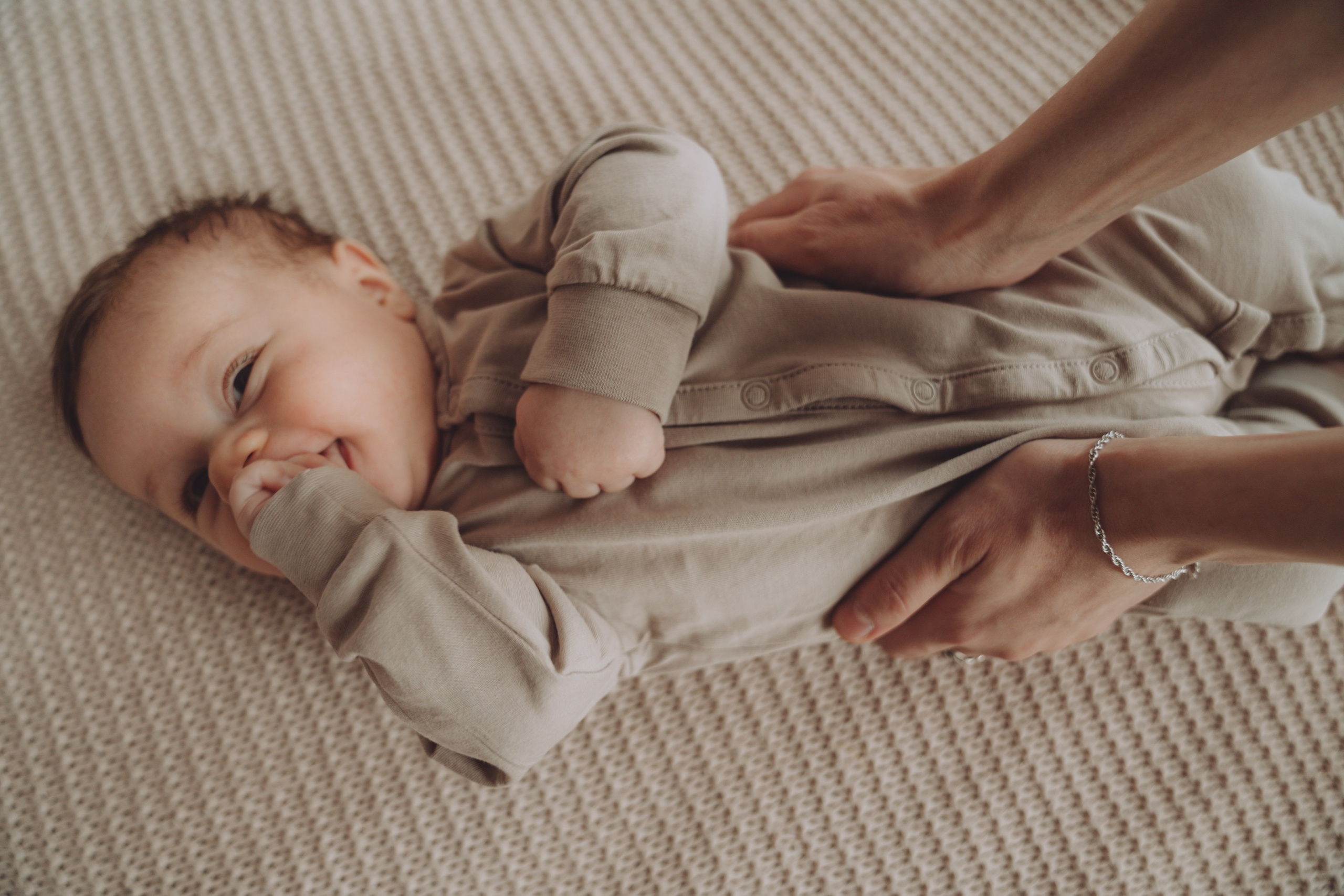 МАЛЕНЬКИЕ ДЕТИ — ЭТО МАЛЕНЬКИЕ ДНИ, НО ОГРОМНЫЕ ВОСПОМИНАНИЯ. Семейный и детский фотограф Анна Бренч