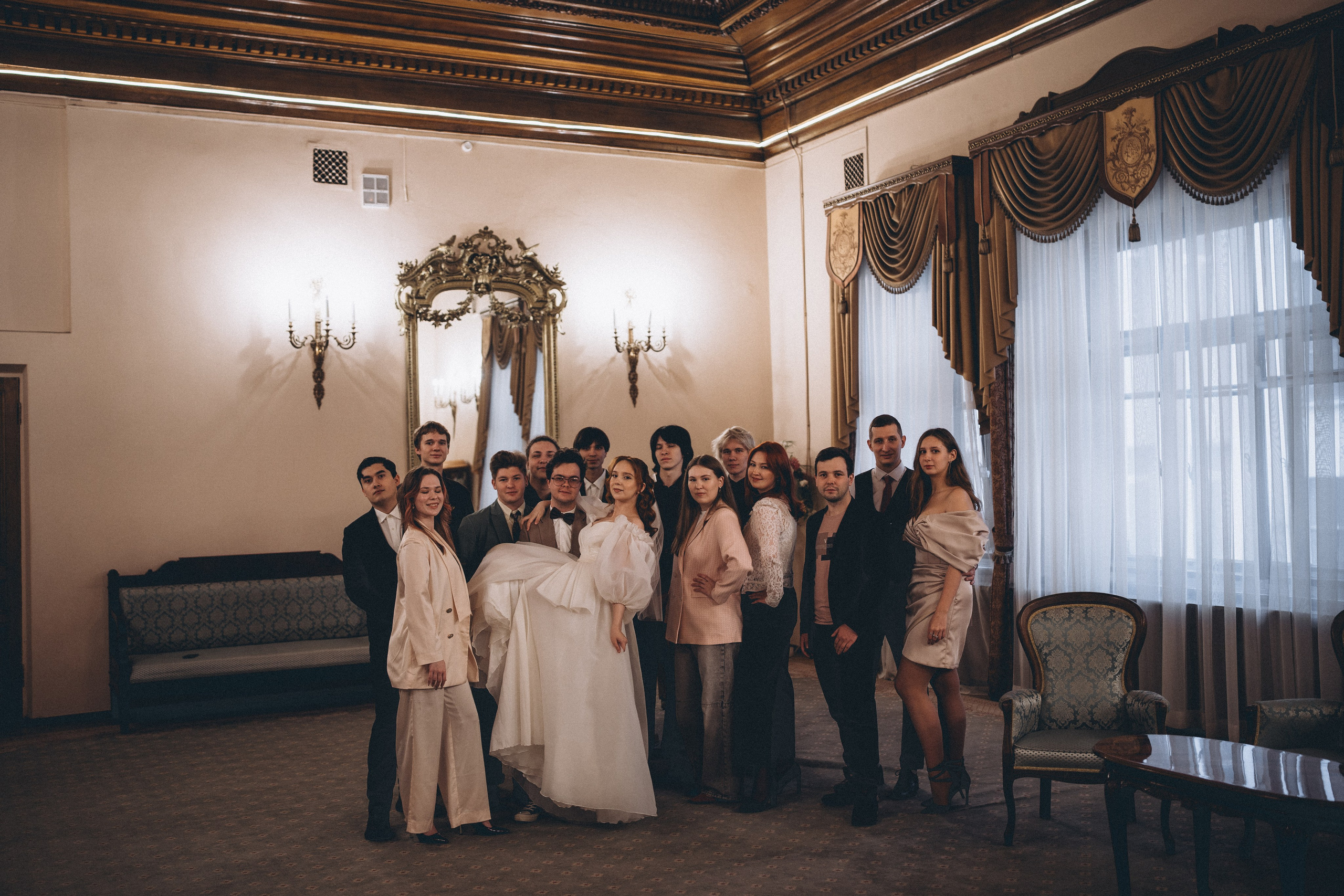 СВАДЕБНАЯ СЬЕМКА ВО ВТОРОМ ДВОРЦЕ С ГОСТЯМИ И ПРОГУЛКА В ТАВРИЧЕСКОМ САДУ. Профессиональный фотограф, Санкт-Петербург — Виктория Богомолова