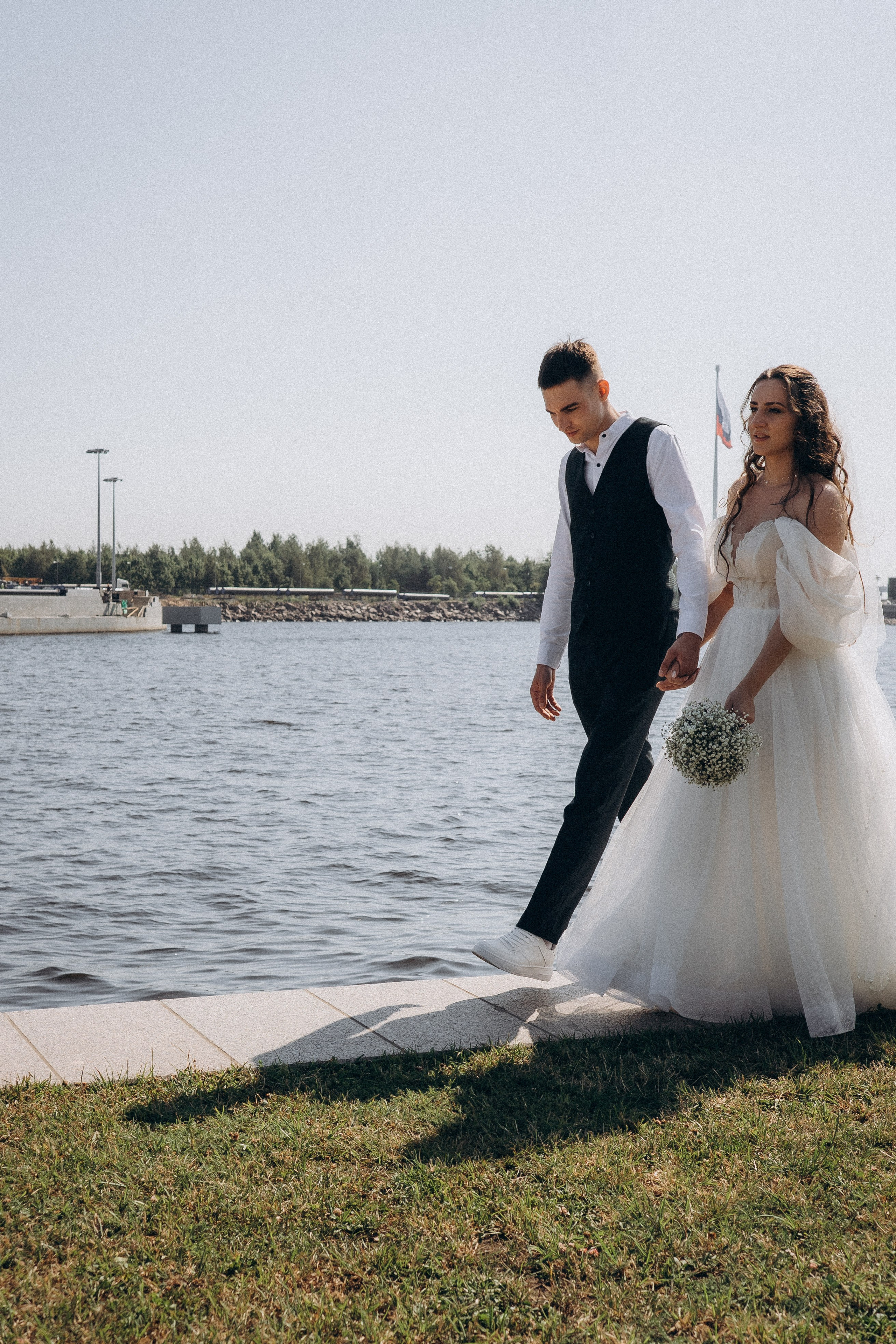 СВАДЕБНАЯ СЬЕМК В ПАРКЕ 300-ЛЕТИЯ. Профессиональный фотограф, Санкт-Петербург — Виктория Богомолова