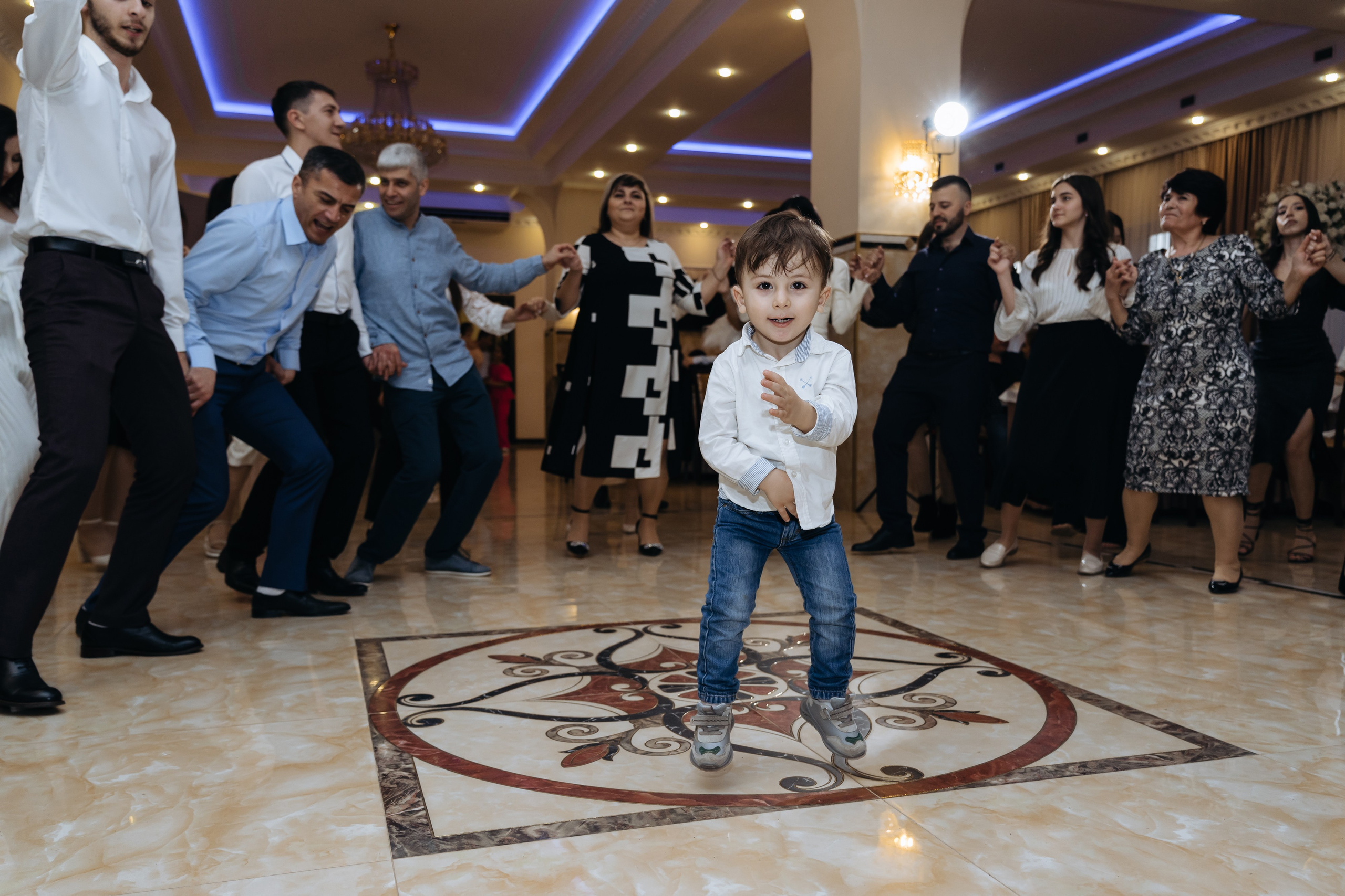 Арман и Ина. Свадебный фотограф Красноярск Вязьминова Мария