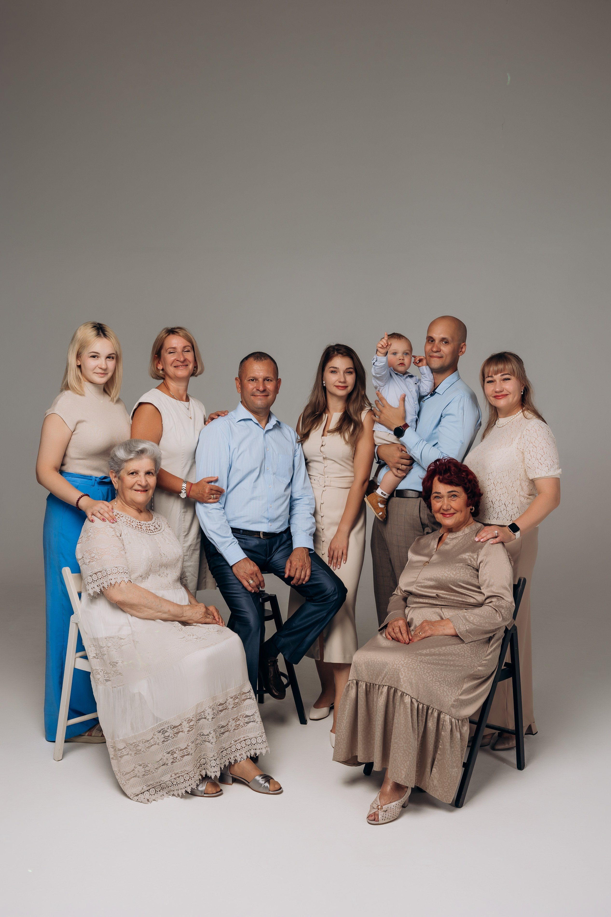 Анастасия и семья. Фотостудия Нюд. Фотограф в Калининграде свадебная фотография, репортажная, фотосессии