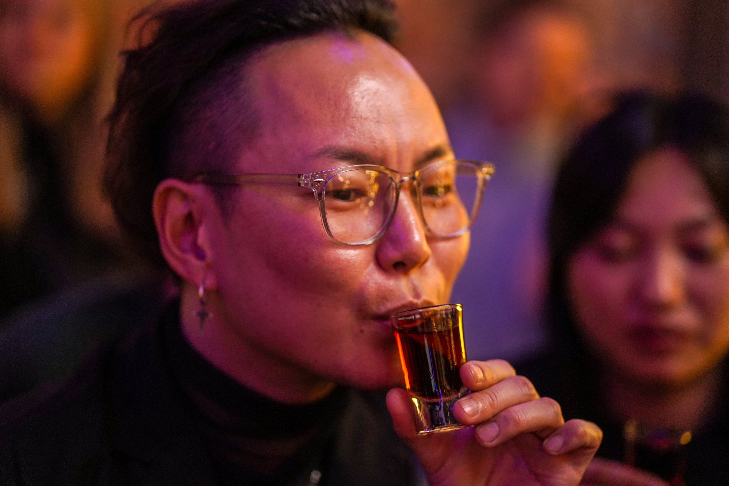 Бар Собаки в тумане. Фотограф