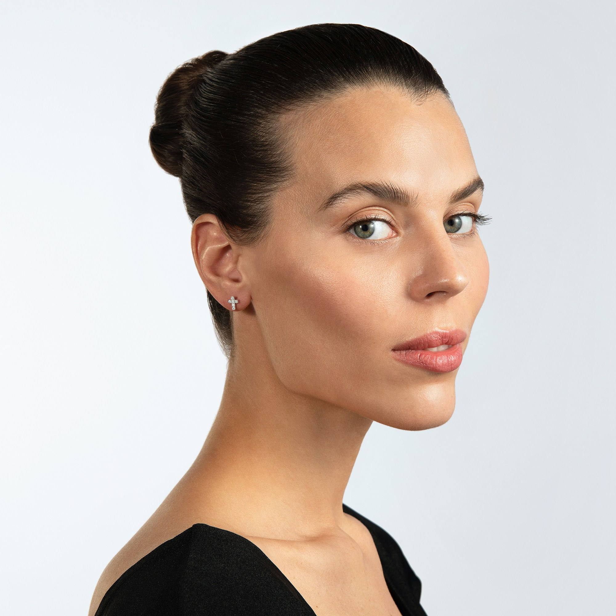 Модельные съемки с продуктом. Предметный рекламный фотограф в Москве Мария Макарова